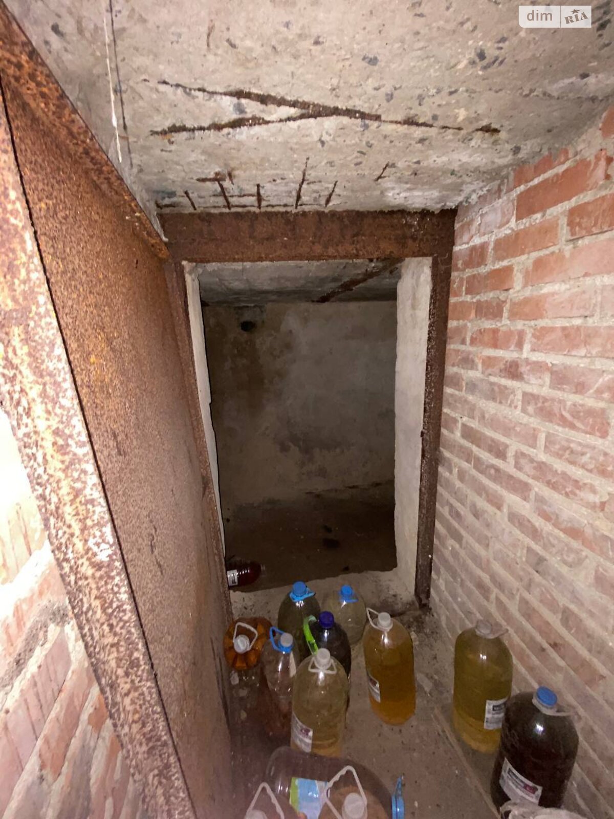 двоповерховий будинок з гаражем, 90 кв. м, кирпич. Продаж у Тютьках фото 1
