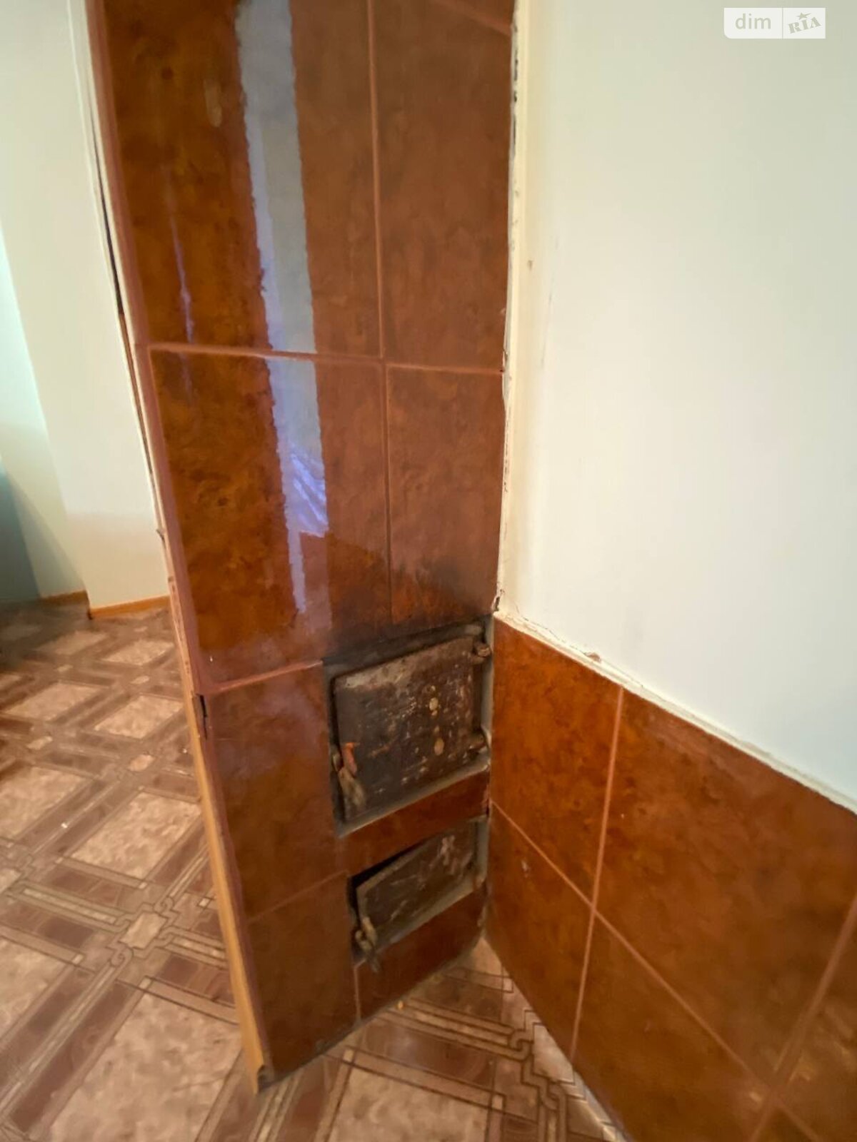 двоповерховий будинок з гаражем, 90 кв. м, кирпич. Продаж у Тютьках фото 1