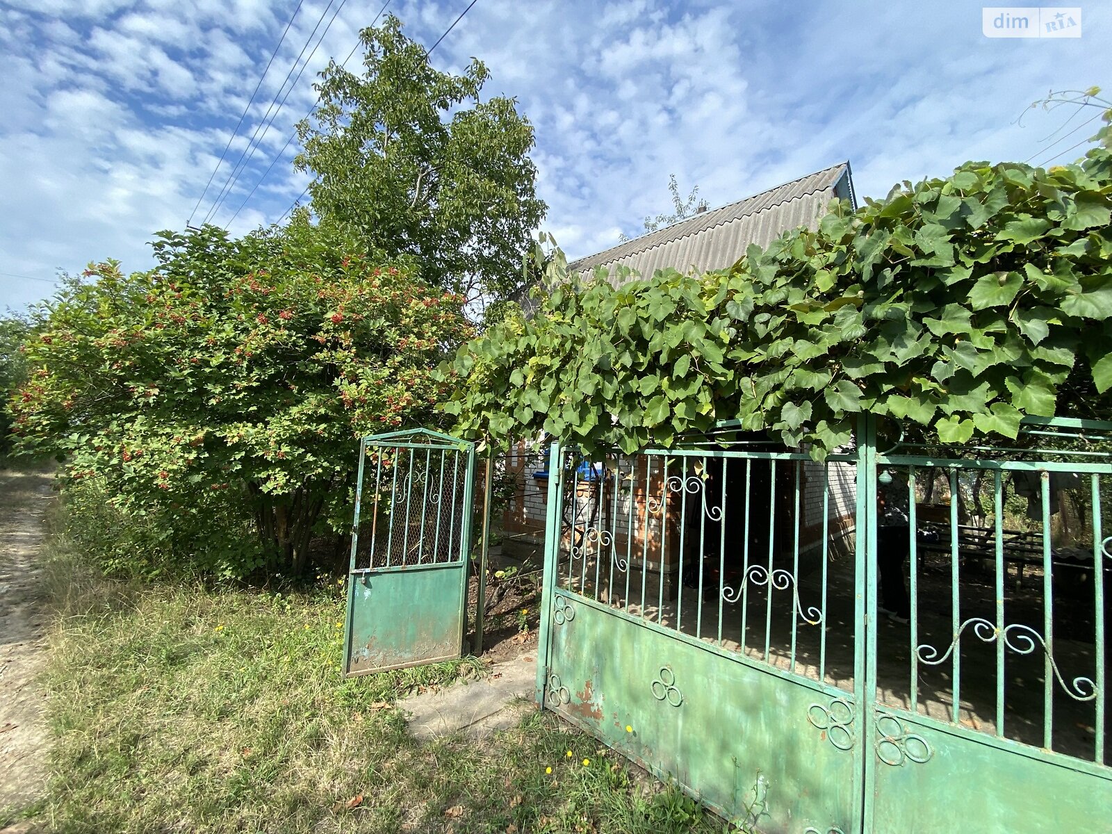 двоповерховий будинок з опаленням, 40.5 кв. м, цегла. Продаж у Тютьках фото 1 двоповерховий будинок з опаленням, 40.5 кв. м, цегла. Продаж у Тютьках фото 1