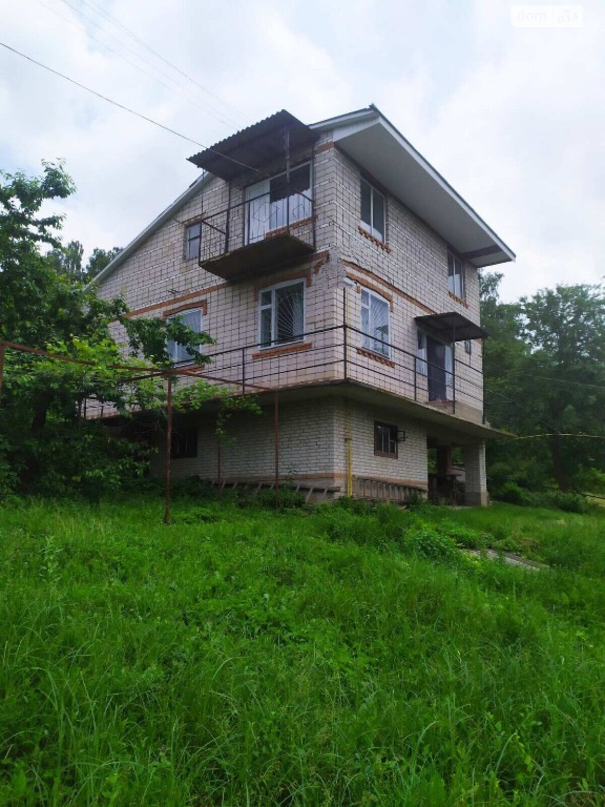 двоповерховий будинок з балконом, 147 кв. м, цегла. Продаж у Тростянці фото 1