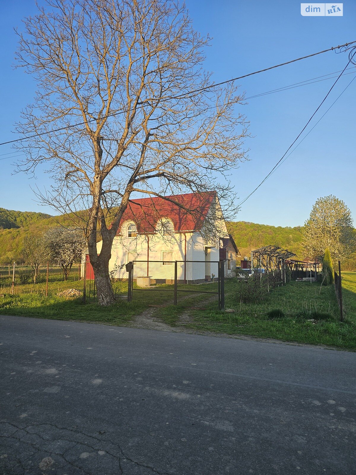 двухэтажный дом с гаражом, 129.5 кв. м, кирпич. Продажа в Угле фото 1 двухэтажный дом с гаражом, 129.5 кв. м, кирпич. Продажа в Угле фото 1