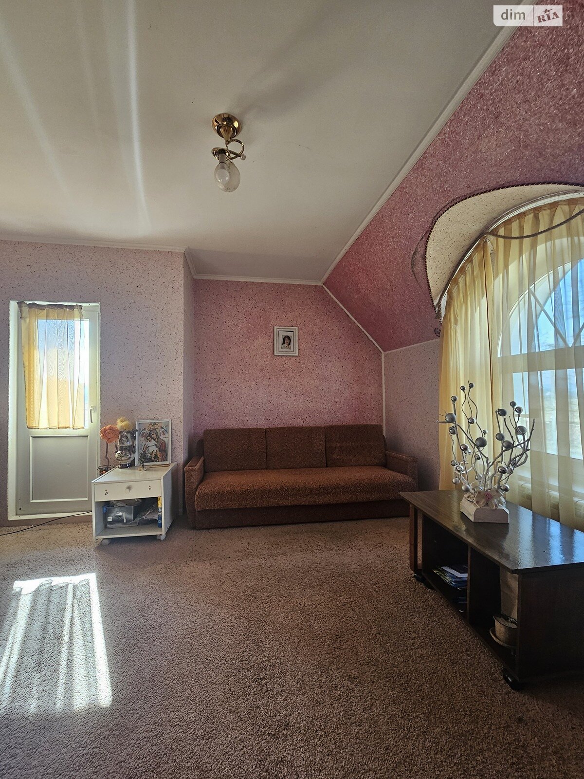двухэтажный дом с гаражом, 129.5 кв. м, кирпич. Продажа в Угле фото 1 двухэтажный дом с гаражом, 129.5 кв. м, кирпич. Продажа в Угле фото 1