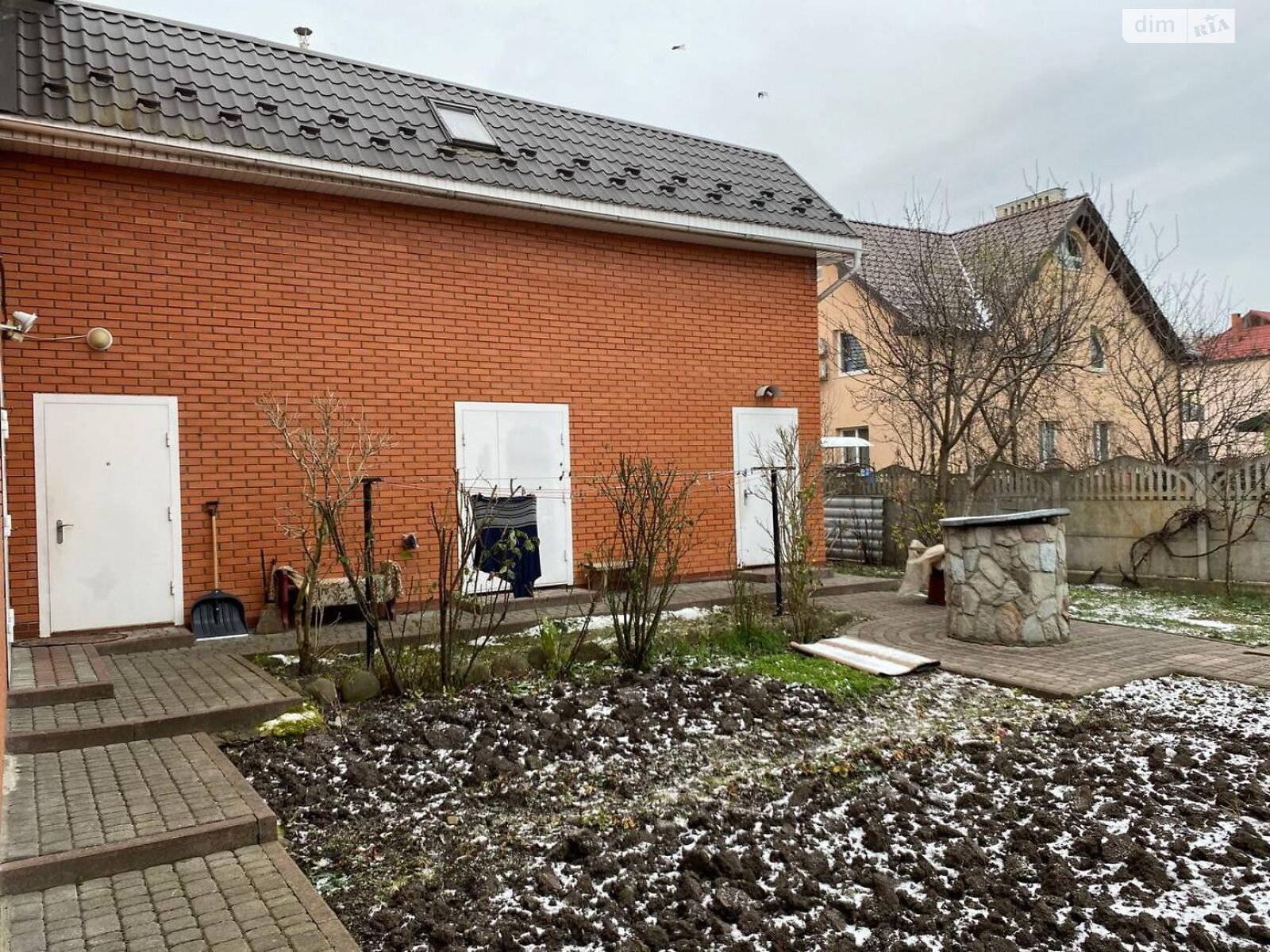 двоповерховий будинок з гаражем, 217.2 кв. м, цегла. Продаж у Угорниках фото 1 двоповерховий будинок з гаражем, 217.2 кв. м, цегла. Продаж у Угорниках фото 1