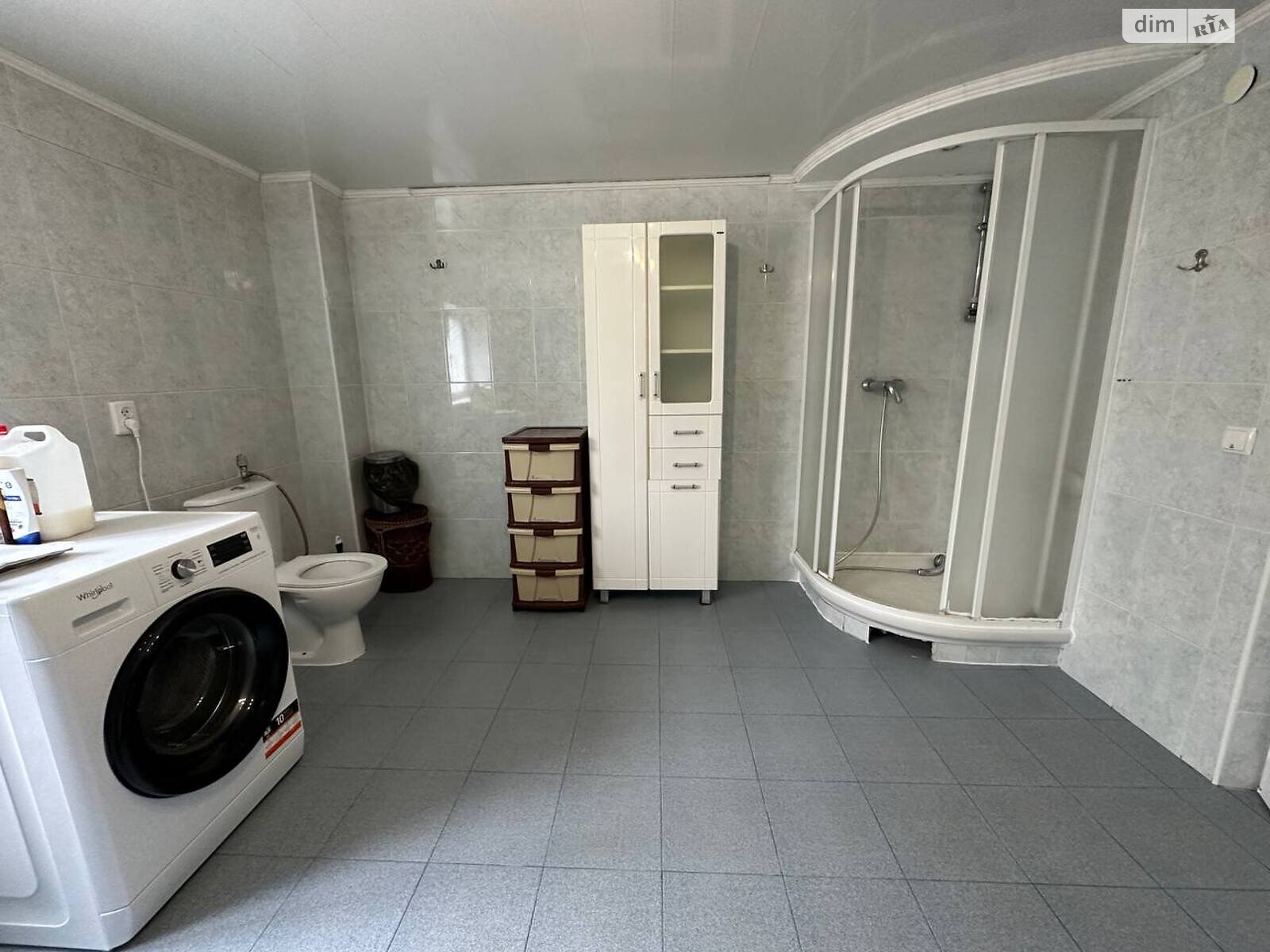 триповерховий будинок з гаражем, 388 кв. м, цегла. Продаж у Угорниках фото 1 триповерховий будинок з гаражем, 388 кв. м, цегла. Продаж у Угорниках фото 1