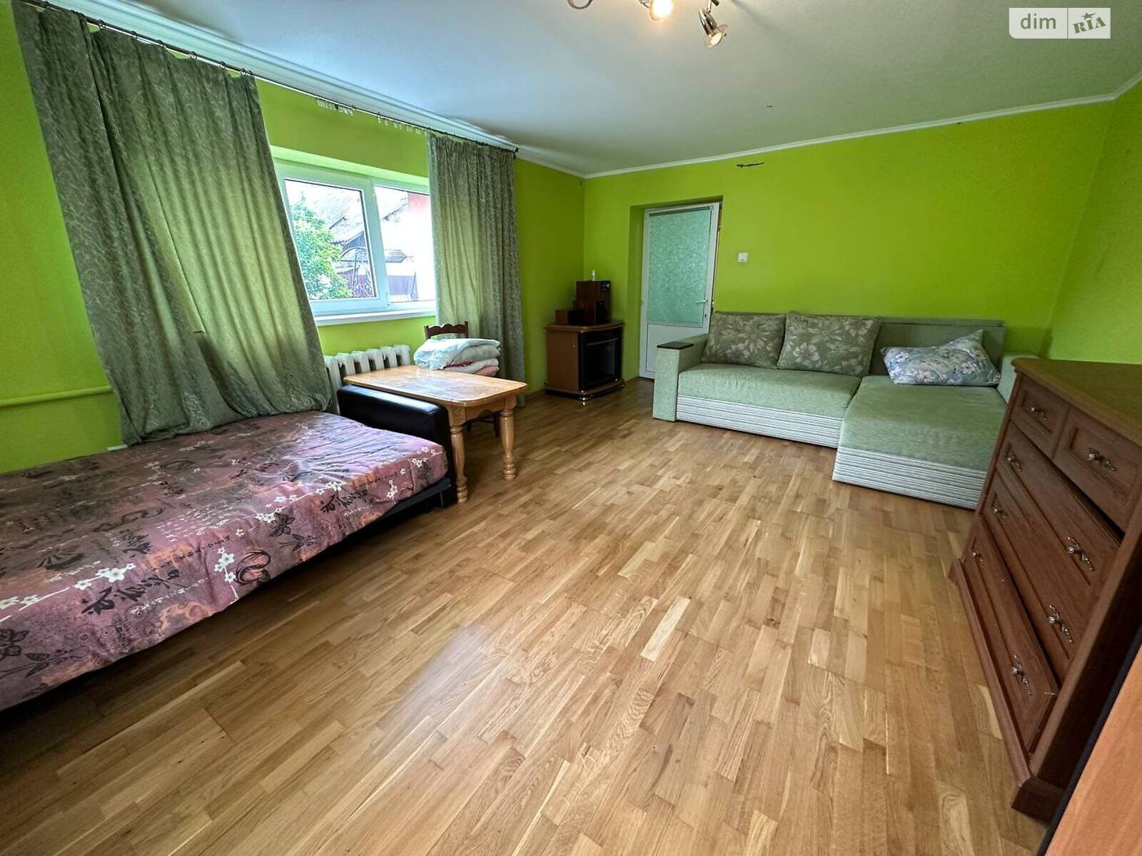 триповерховий будинок з гаражем, 388 кв. м, цегла. Продаж у Угорниках фото 1 триповерховий будинок з гаражем, 388 кв. м, цегла. Продаж у Угорниках фото 1
