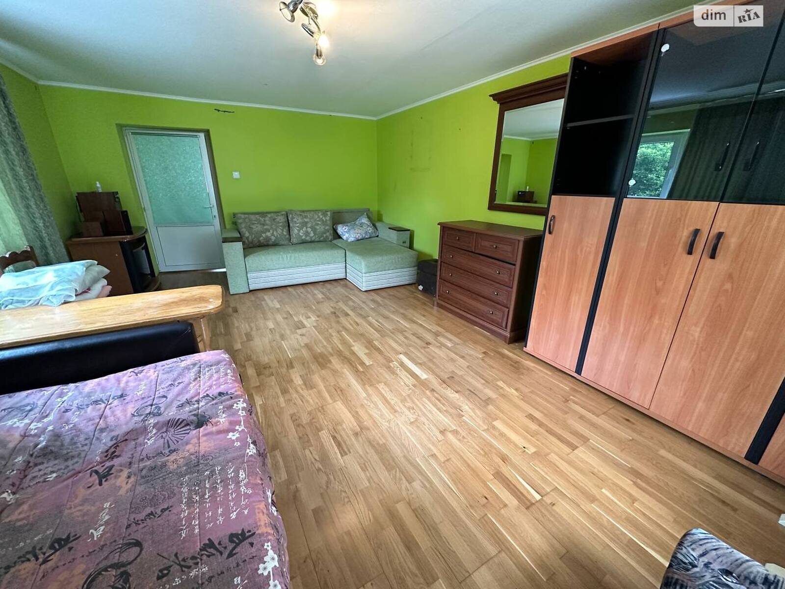 триповерховий будинок з гаражем, 388 кв. м, цегла. Продаж у Угорниках фото 1 триповерховий будинок з гаражем, 388 кв. м, цегла. Продаж у Угорниках фото 1