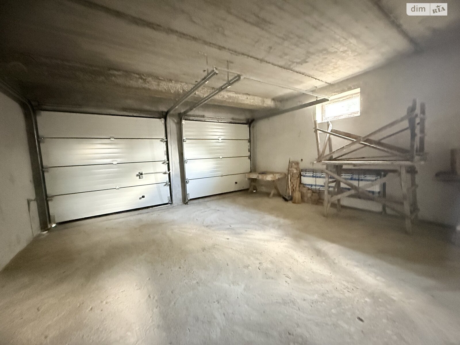 двухэтажный дом с гаражом, 278.8 кв. м, кирпич. Продажа в Угорниках фото 1 двухэтажный дом с гаражом, 278.8 кв. м, кирпич. Продажа в Угорниках фото 1