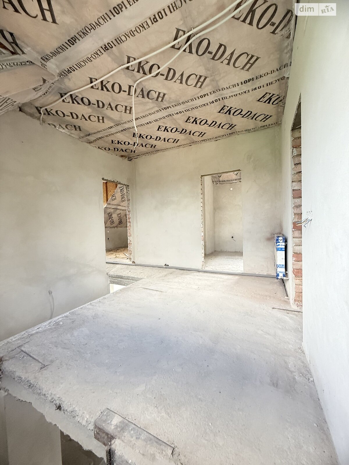 двухэтажный дом с гаражом, 278.8 кв. м, кирпич. Продажа в Угорниках фото 1 двухэтажный дом с гаражом, 278.8 кв. м, кирпич. Продажа в Угорниках фото 1