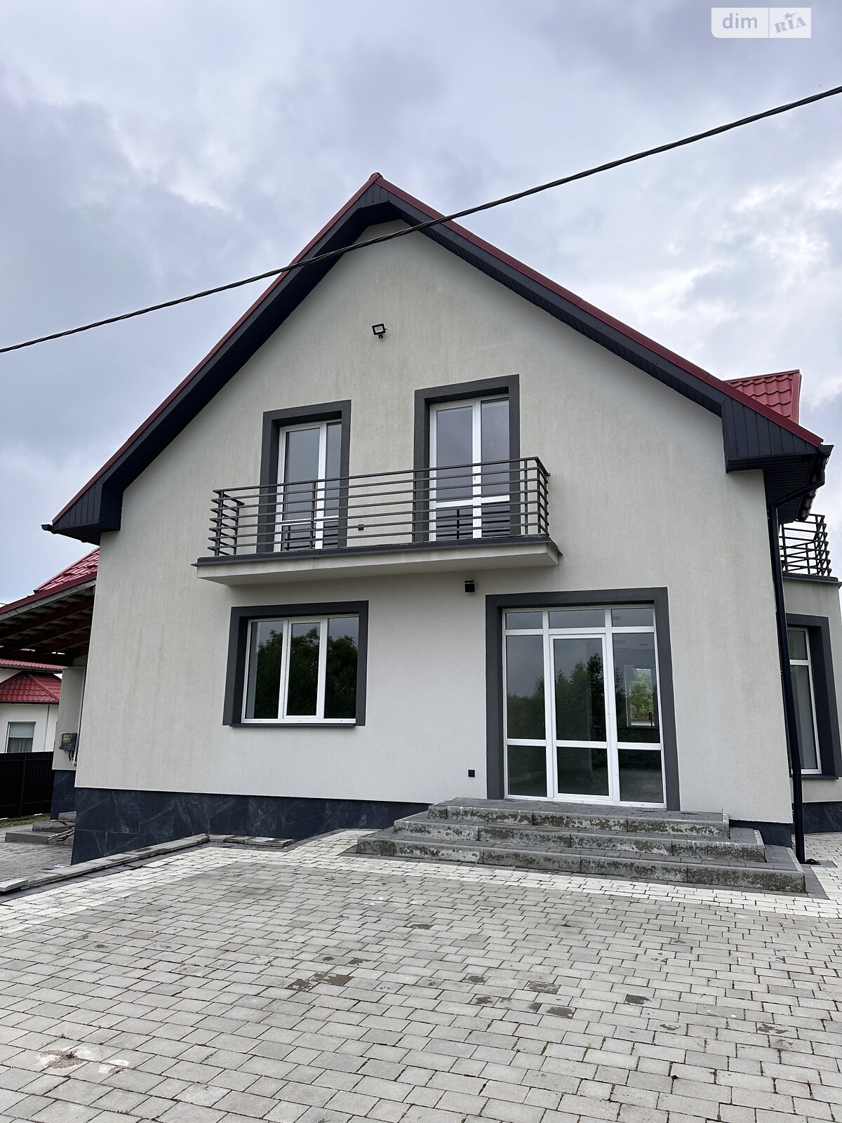 двухэтажный дом с гаражом, 216 кв. м, кирпич. Продажа в Угринове фото 1 двухэтажный дом с гаражом, 216 кв. м, кирпич. Продажа в Угринове фото 1