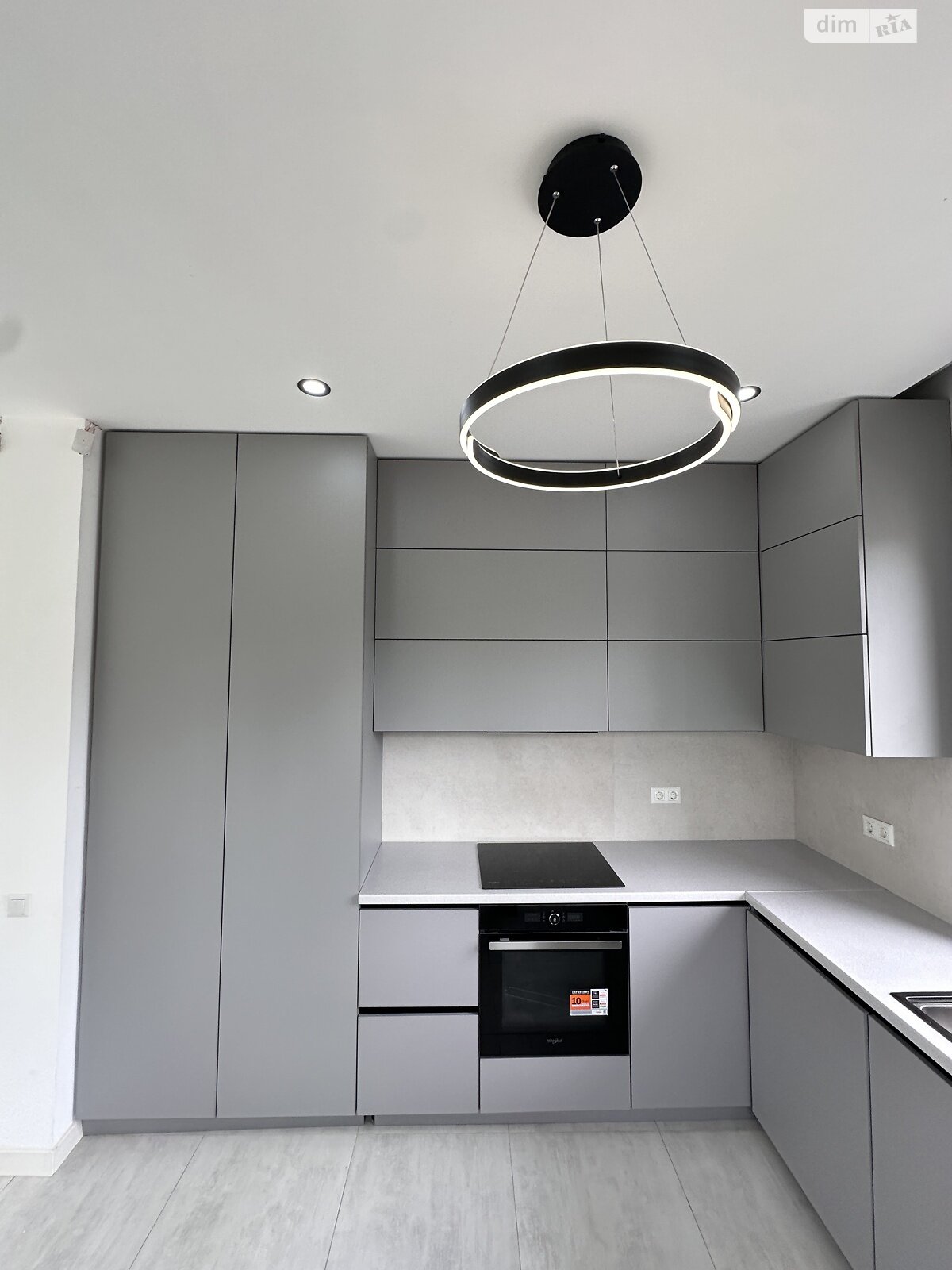 двухэтажный дом с гаражом, 216 кв. м, кирпич. Продажа в Угринове фото 1 двухэтажный дом с гаражом, 216 кв. м, кирпич. Продажа в Угринове фото 1