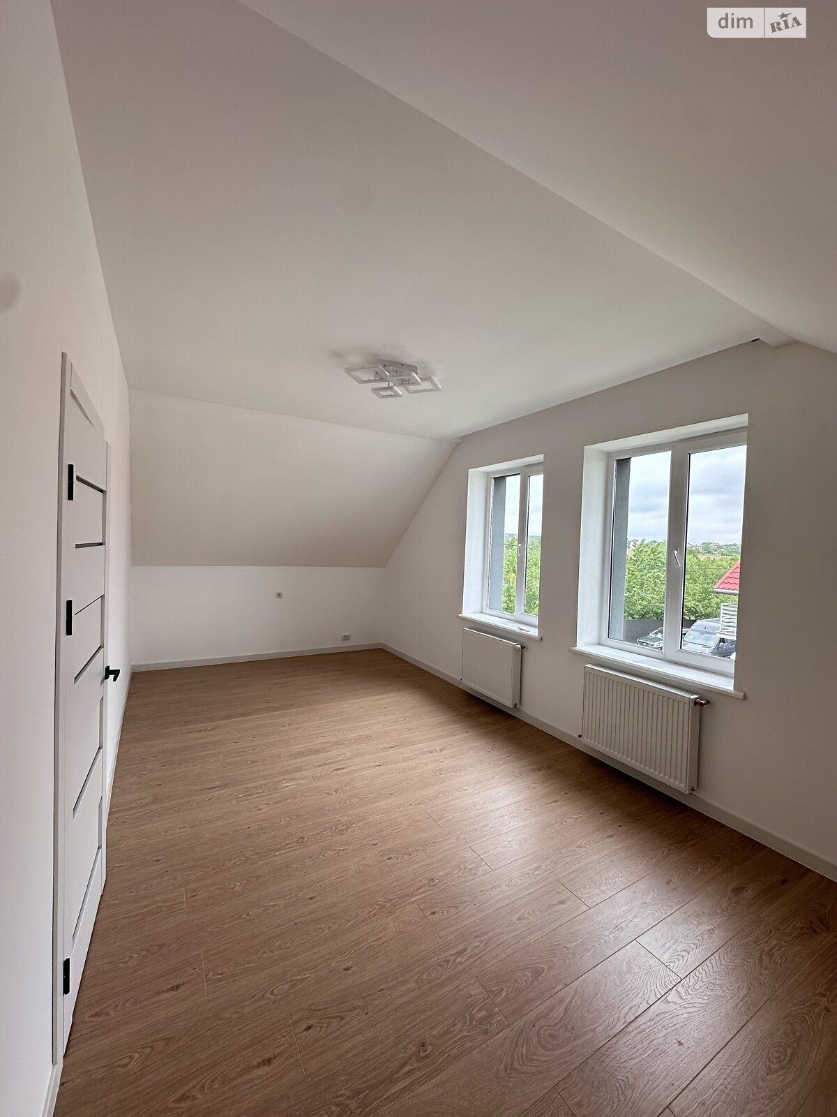 двухэтажный дом с гаражом, 216 кв. м, кирпич. Продажа в Угринове фото 1 двухэтажный дом с гаражом, 216 кв. м, кирпич. Продажа в Угринове фото 1