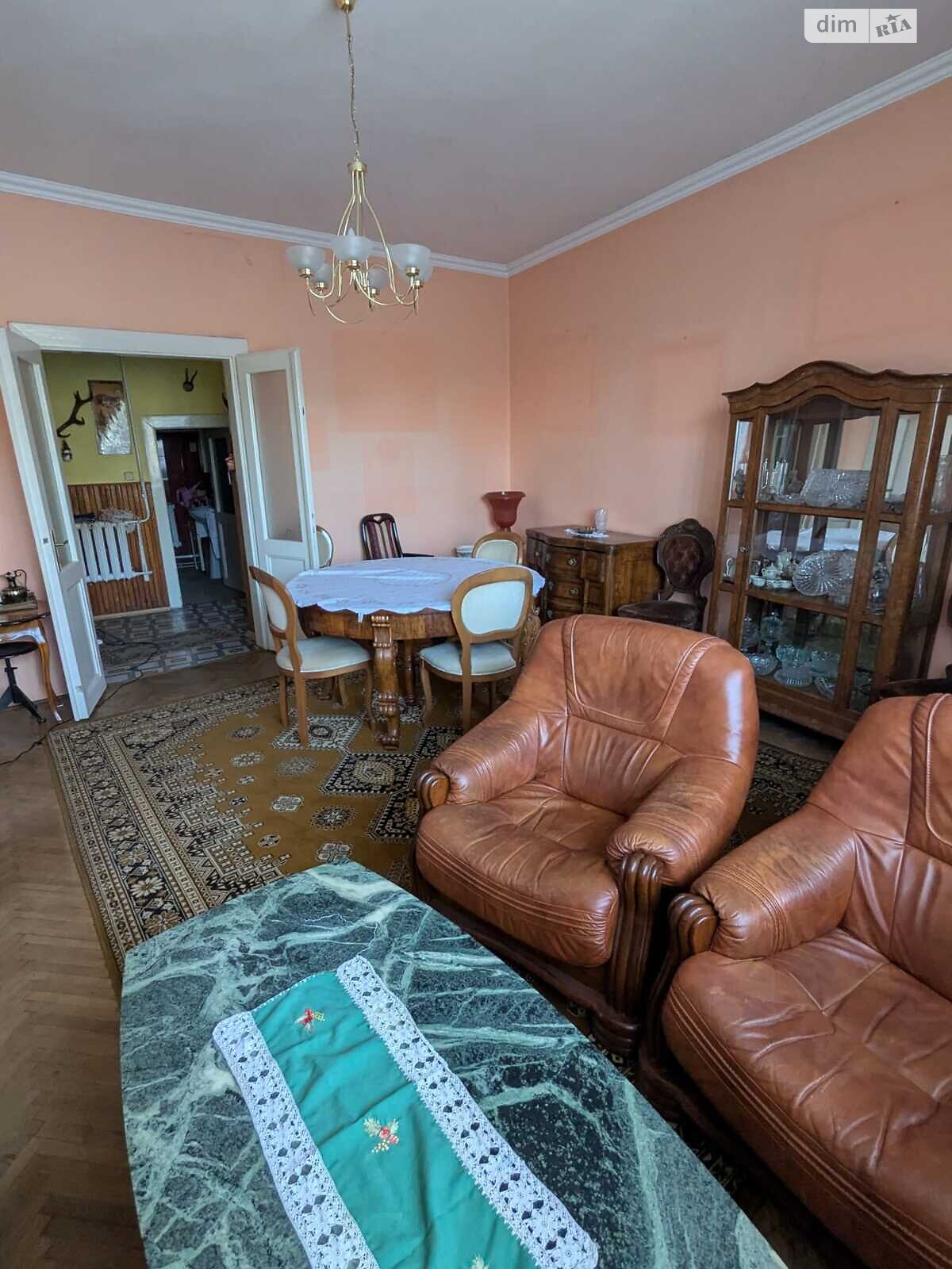 одноповерховий будинок, 125 кв. м, цегла. Продаж у Ужгороді фото 1 одноповерховий будинок, 125 кв. м, цегла. Продаж у Ужгороді фото 1
