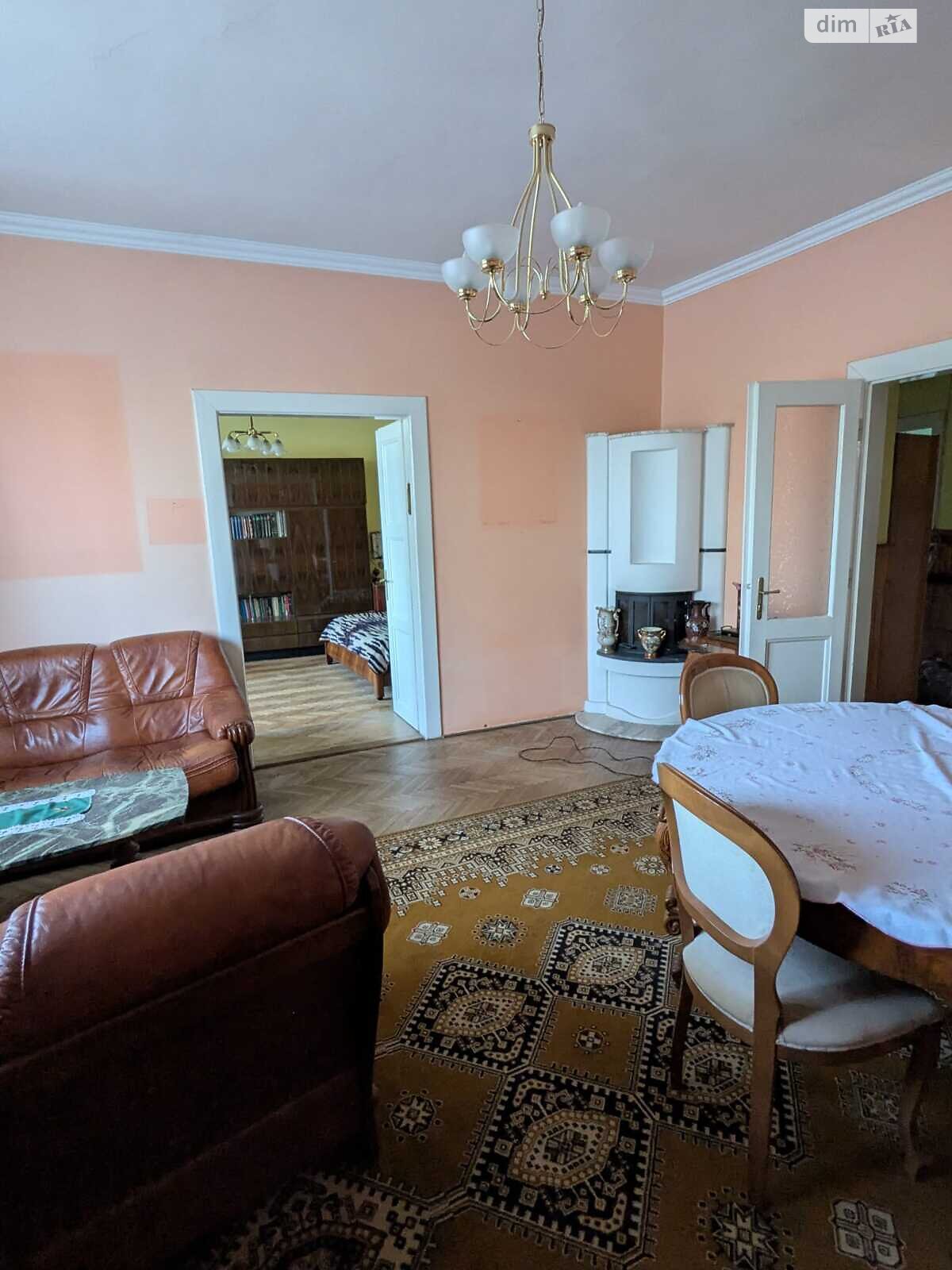 одноповерховий будинок, 125 кв. м, цегла. Продаж у Ужгороді фото 1 одноповерховий будинок, 125 кв. м, цегла. Продаж у Ужгороді фото 1