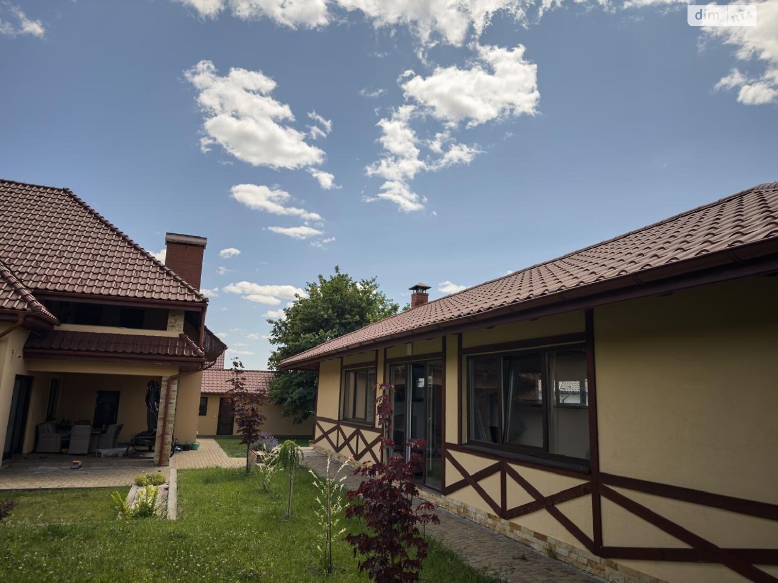 двоповерховий будинок з верандою, 277 кв. м, цегла. Продаж в Ужгороді, район БАМ фото 1