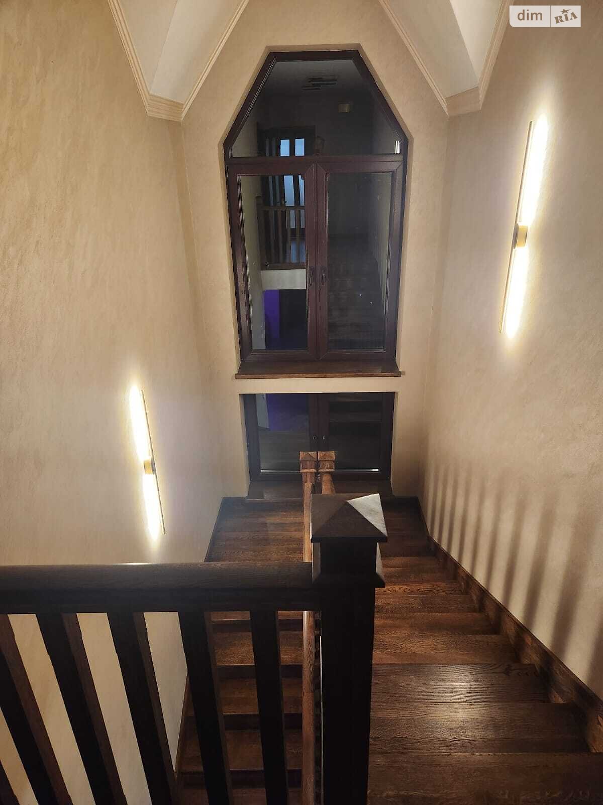 двоповерховий будинок з верандою, 277 кв. м, цегла. Продаж в Ужгороді, район БАМ фото 1