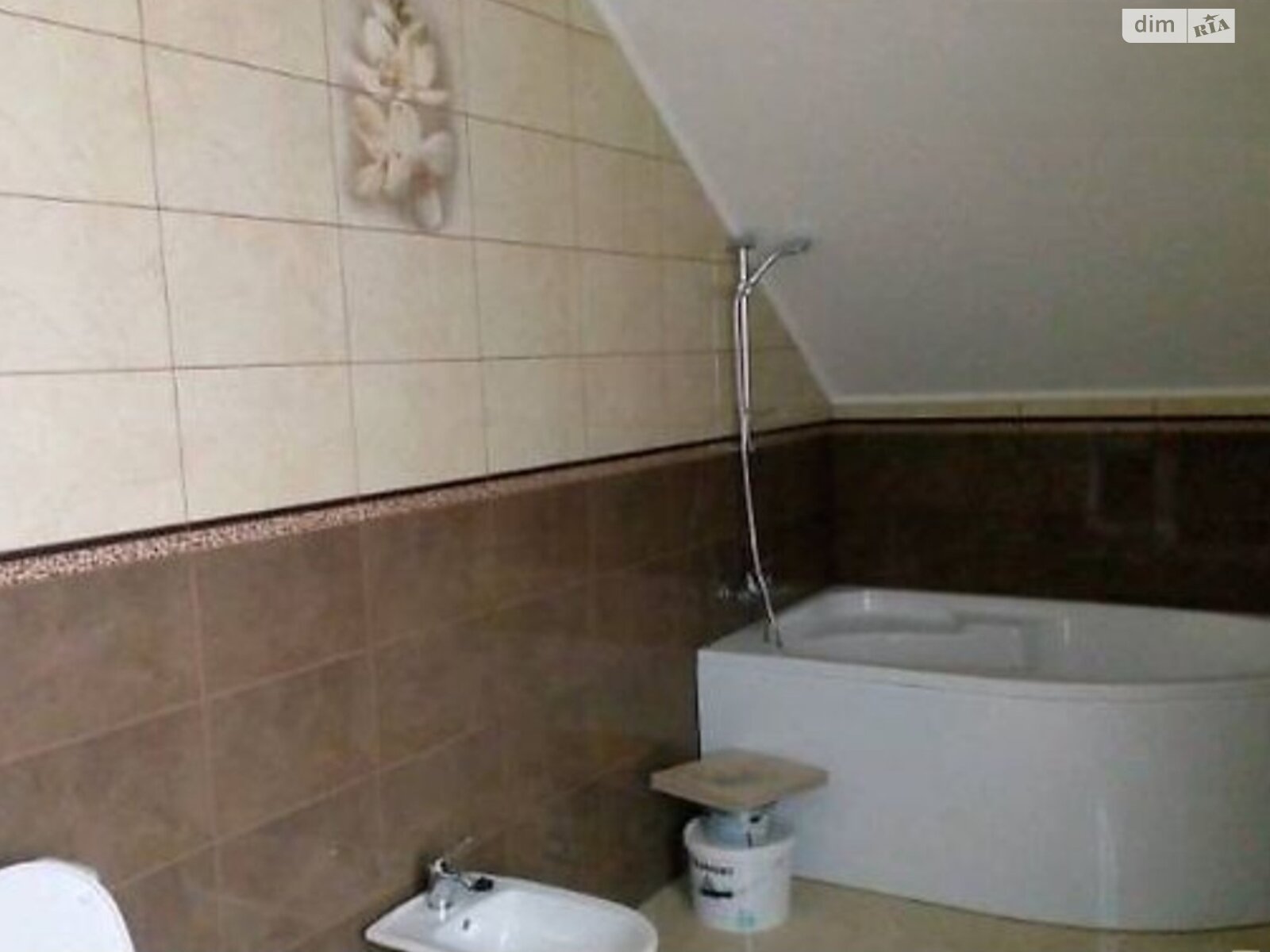 двоповерховий будинок, 200 кв. м, цегла. Продаж в Ужгороді, район БАМ фото 1 двоповерховий будинок, 200 кв. м, цегла. Продаж в Ужгороді, район БАМ фото 1