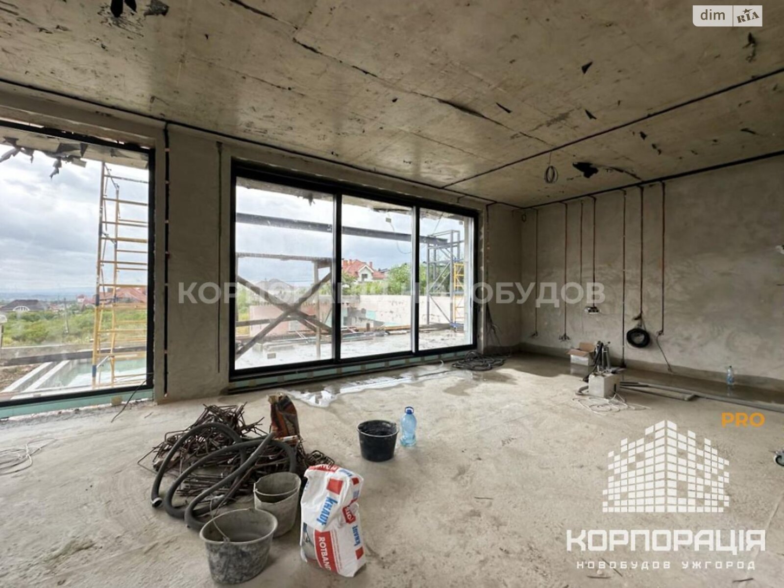 двухэтажный дом, 276.26 кв. м, кирпич. Продажа в Ужгороде район БАМ фото 1 двухэтажный дом, 276.26 кв. м, кирпич. Продажа в Ужгороде район БАМ фото 1