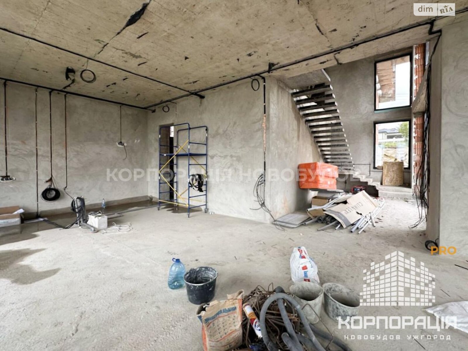 двухэтажный дом, 276.26 кв. м, кирпич. Продажа в Ужгороде район БАМ фото 1 двухэтажный дом, 276.26 кв. м, кирпич. Продажа в Ужгороде район БАМ фото 1