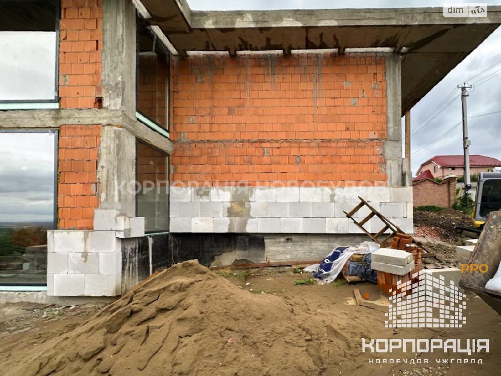 двухэтажный дом, 276.26 кв. м, кирпич. Продажа в Ужгороде район БАМ фото 1 двухэтажный дом, 276.26 кв. м, кирпич. Продажа в Ужгороде район БАМ фото 1