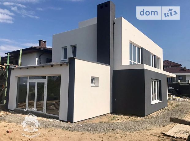 Продажа дома, 210м², Ужгород, р‑н. БАМ, Кошицкая улица Продажа дома, 210м², Ужгород, р‑н. БАМ, Кошицкая улица