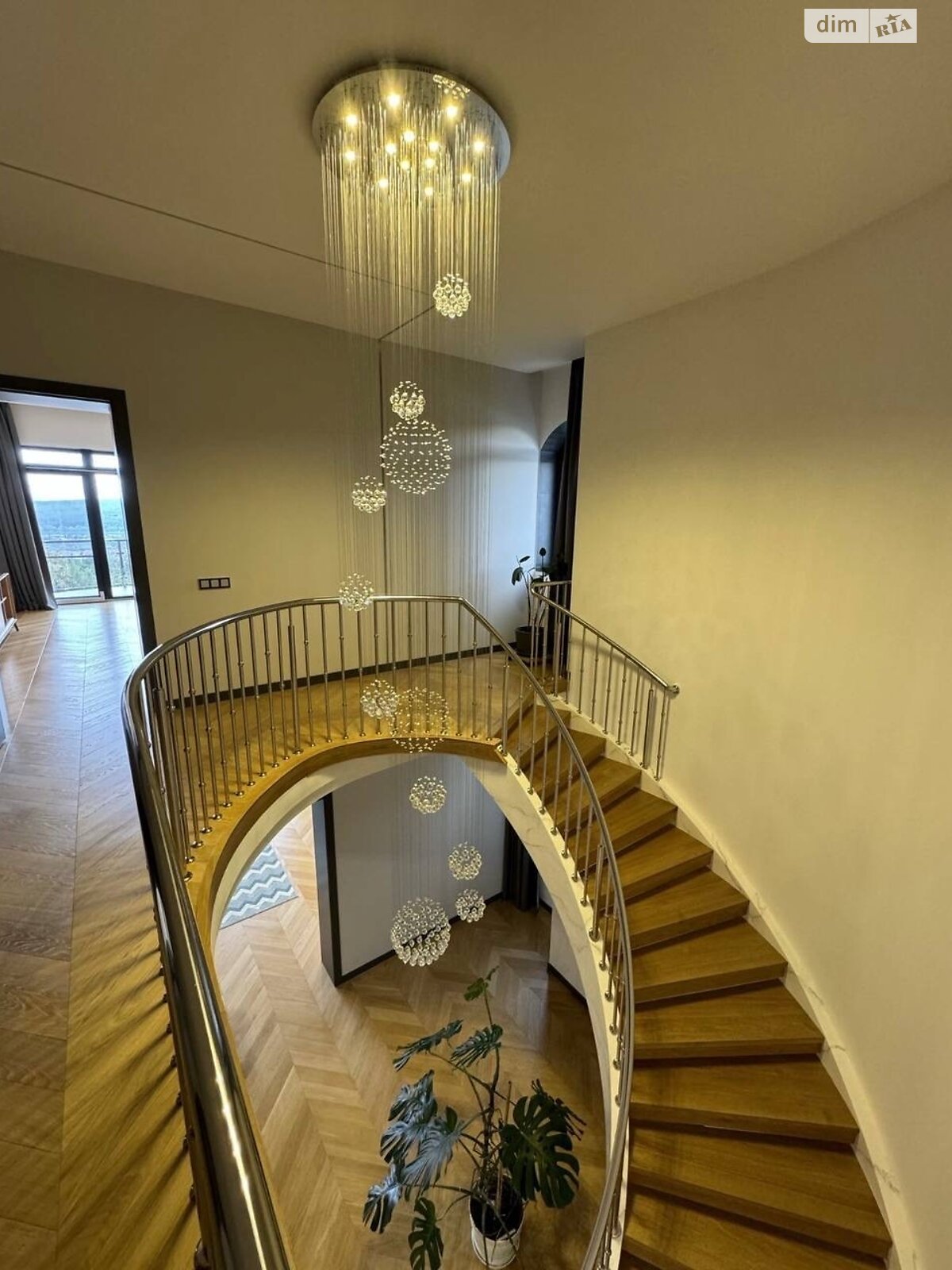 двоповерховий будинок, 295 кв. м, цегла. Продаж в Ужгороді, район БАМ фото 1 двоповерховий будинок, 295 кв. м, цегла. Продаж в Ужгороді, район БАМ фото 1