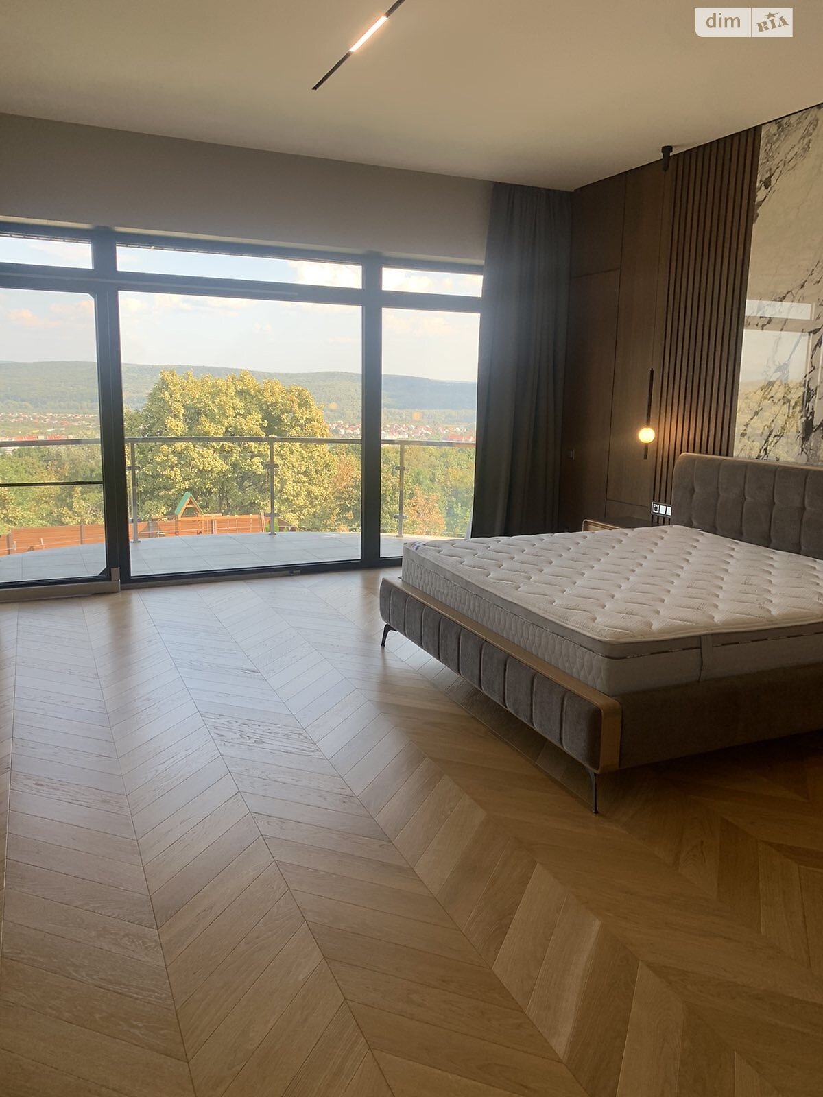 двоповерховий будинок, 295 кв. м, цегла. Продаж в Ужгороді, район БАМ фото 1 двоповерховий будинок, 295 кв. м, цегла. Продаж в Ужгороді, район БАМ фото 1