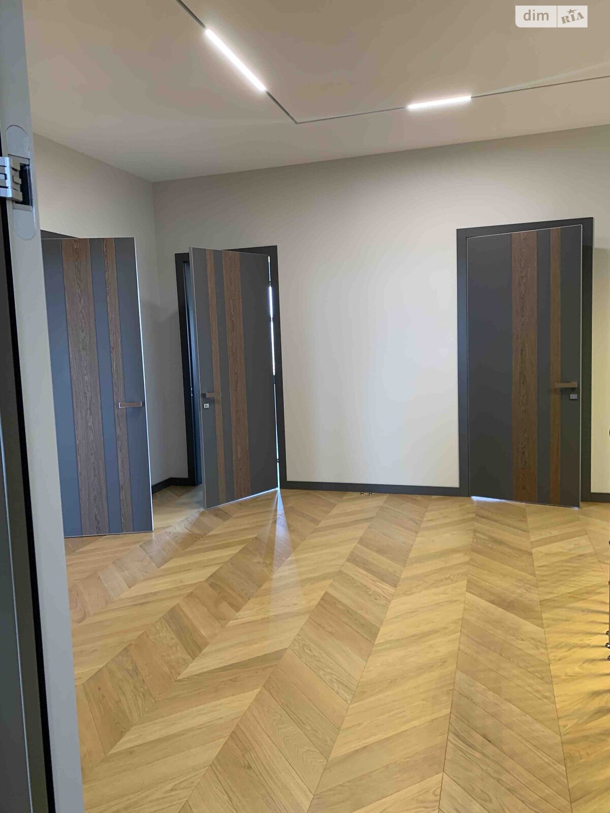 двоповерховий будинок, 295 кв. м, цегла. Продаж в Ужгороді, район БАМ фото 1 двоповерховий будинок, 295 кв. м, цегла. Продаж в Ужгороді, район БАМ фото 1