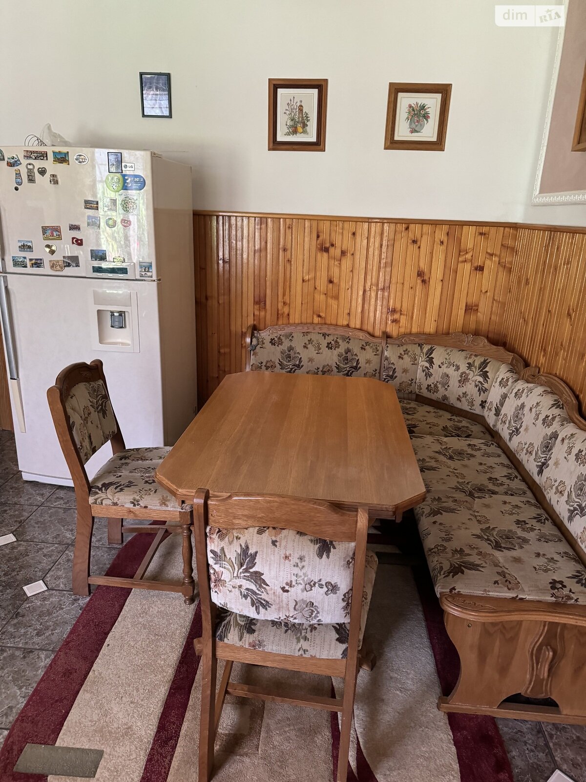 двухэтажный дом с гаражом, 300 кв. м, кирпич. Продажа в Ужгороде район БАМ фото 1 двухэтажный дом с гаражом, 300 кв. м, кирпич. Продажа в Ужгороде район БАМ фото 1