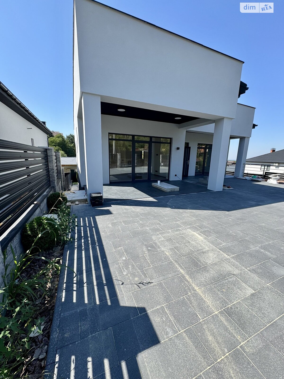 одноповерховий будинок, 160 кв. м, цегла. Продаж в Ужгороді, район БАМ фото 1