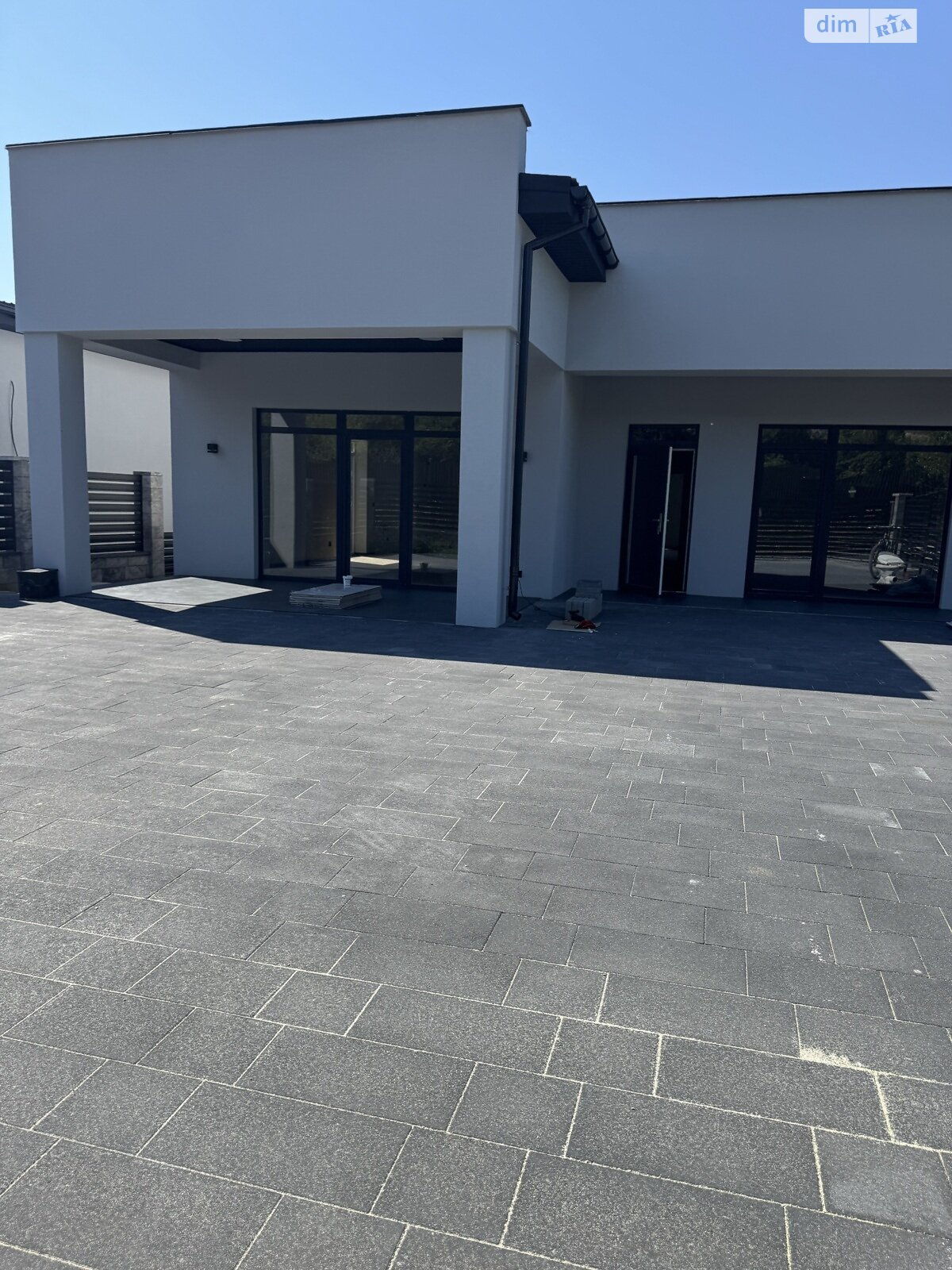 одноповерховий будинок, 160 кв. м, цегла. Продаж в Ужгороді, район БАМ фото 1