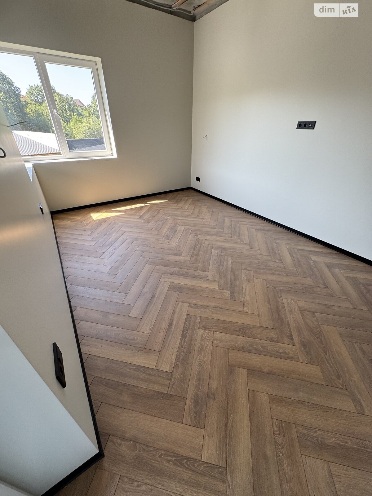 одноповерховий будинок, 160 кв. м, цегла. Продаж в Ужгороді, район БАМ фото 1