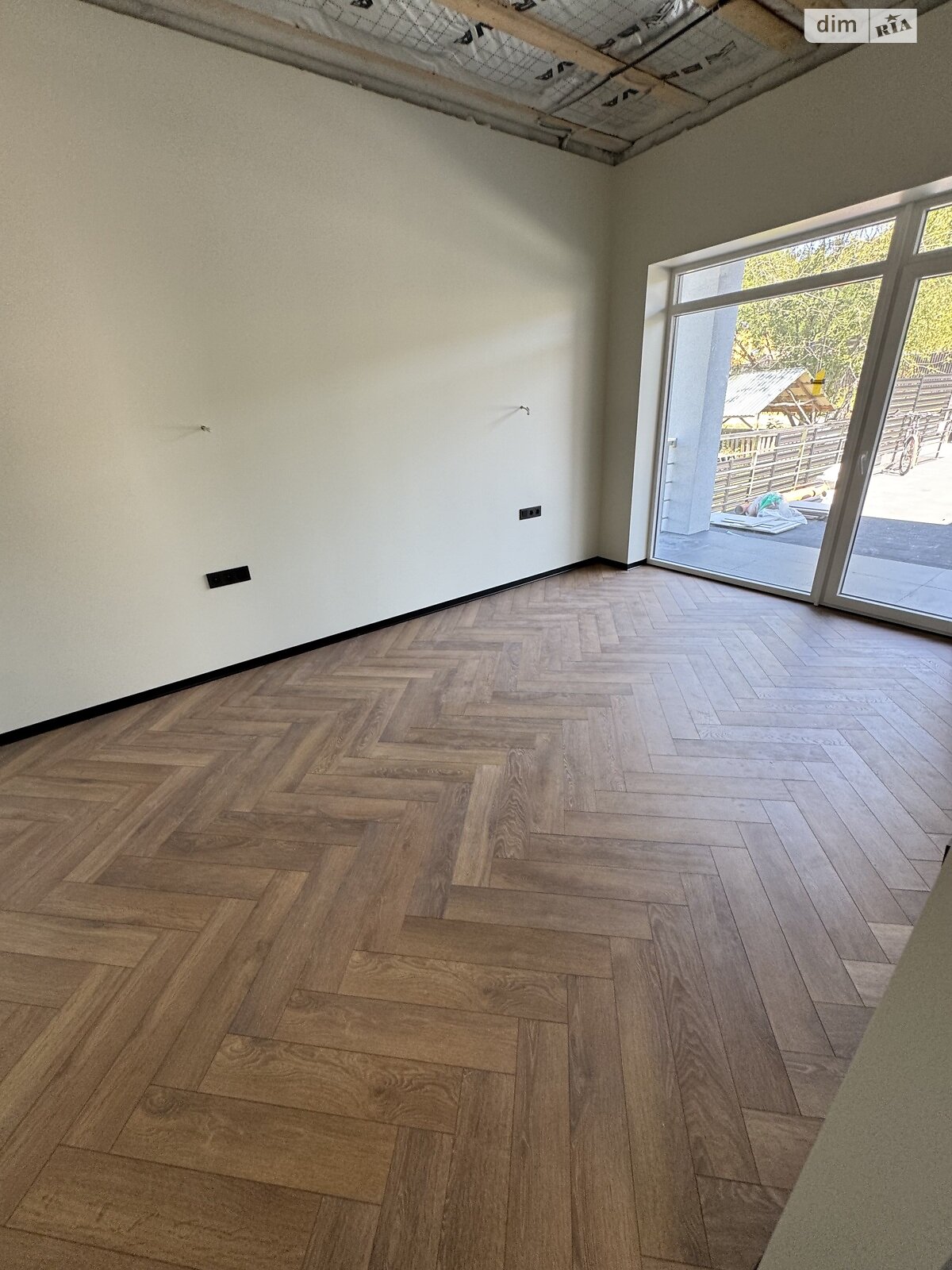 одноповерховий будинок, 160 кв. м, цегла. Продаж в Ужгороді, район БАМ фото 1