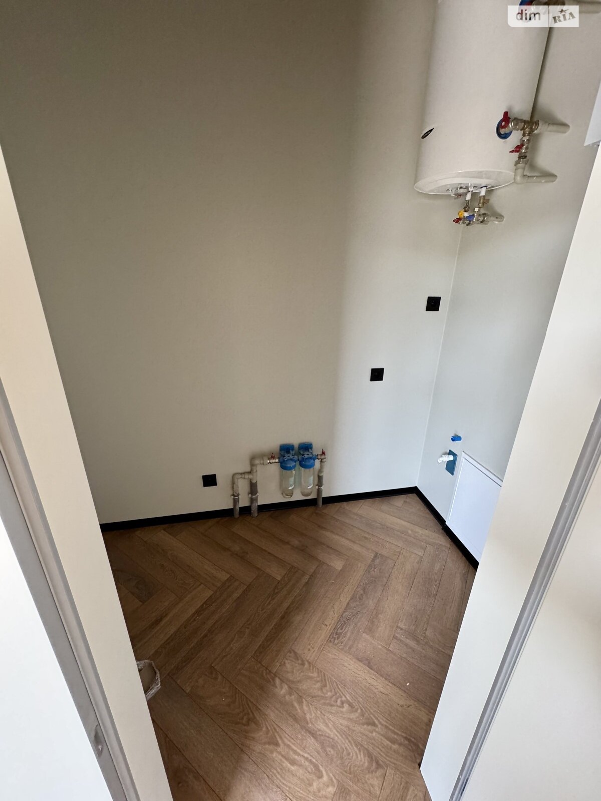 одноповерховий будинок, 160 кв. м, цегла. Продаж в Ужгороді, район БАМ фото 1