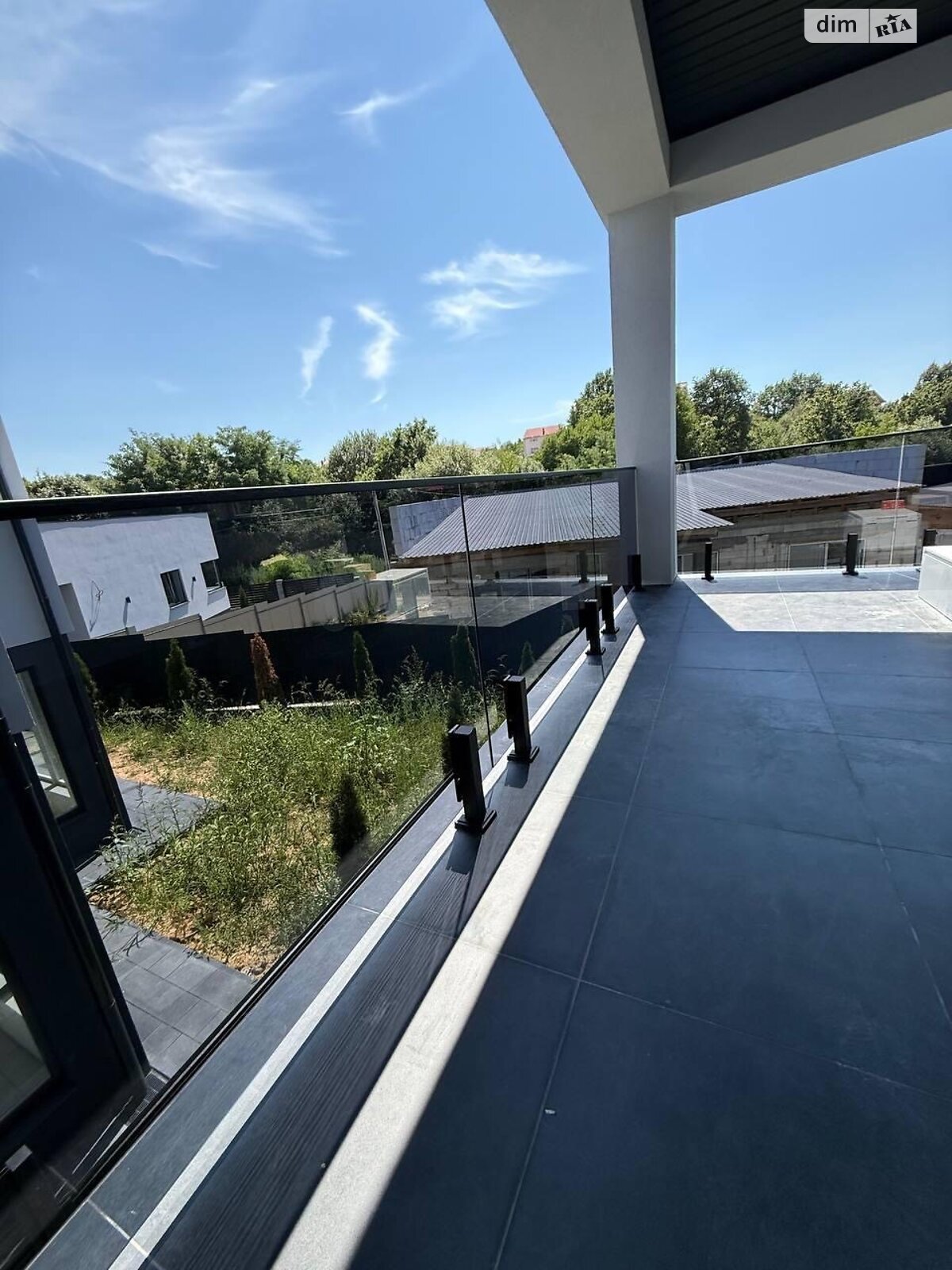 одноэтажный дом с мебелью, 220 кв. м, пеноблок. Продажа в Ужгороде район Червеница фото 1 одноэтажный дом с мебелью, 220 кв. м, пеноблок. Продажа в Ужгороде район Червеница фото 1