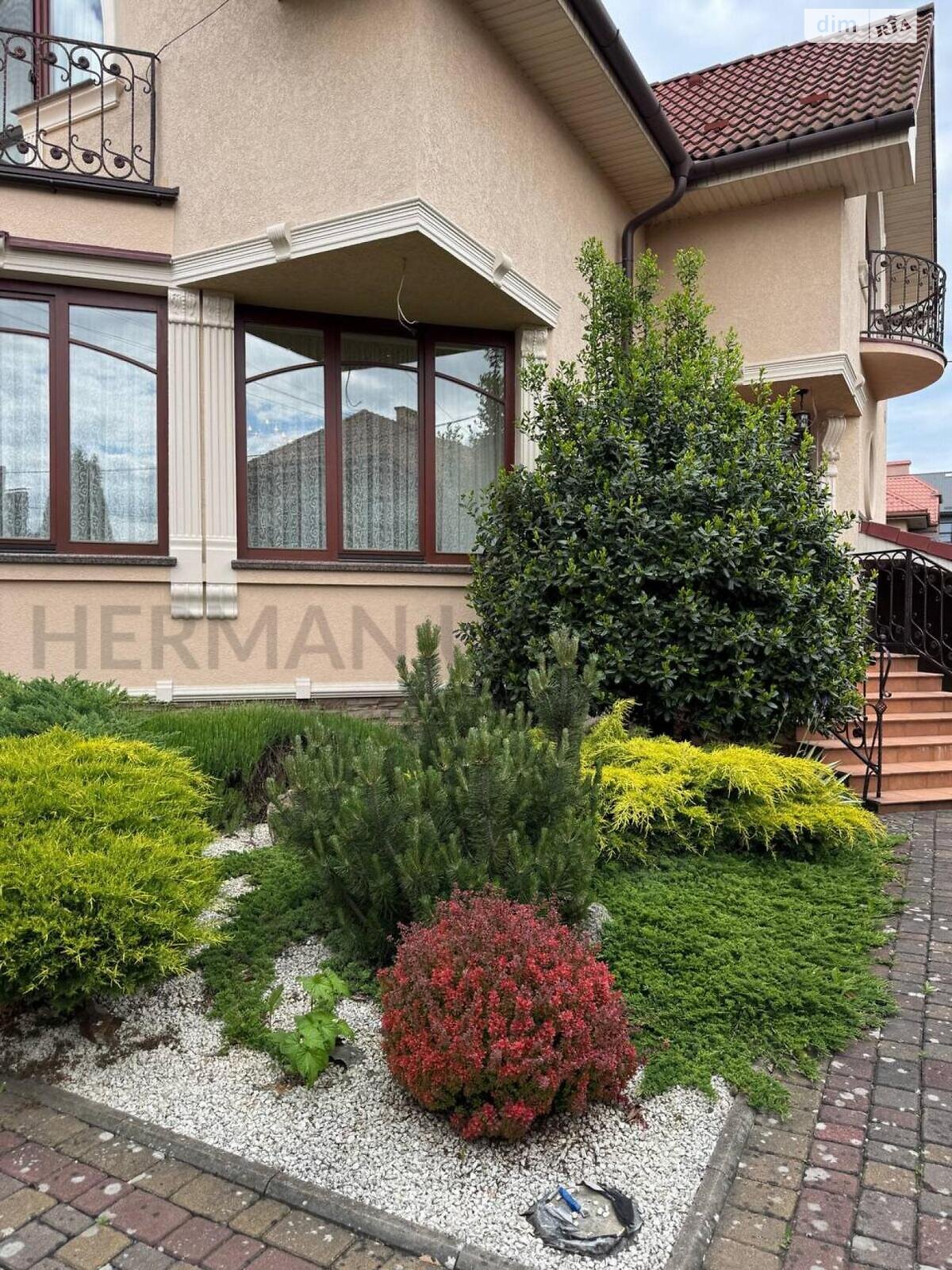 двухэтажный дом с ремонтом, 298 кв. м, кирпич. Продажа в Ужгороде район Боздош фото 1 двухэтажный дом с ремонтом, 298 кв. м, кирпич. Продажа в Ужгороде район Боздош фото 1