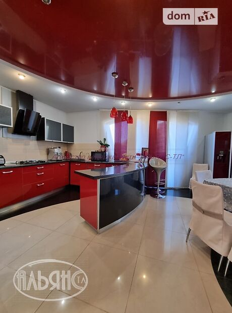 двухэтажный дом с камином, 326 кв. м, кирпич. Продажа в Ужгороде район Боздош фото 1 двухэтажный дом с камином, 326 кв. м, кирпич. Продажа в Ужгороде район Боздош фото 1