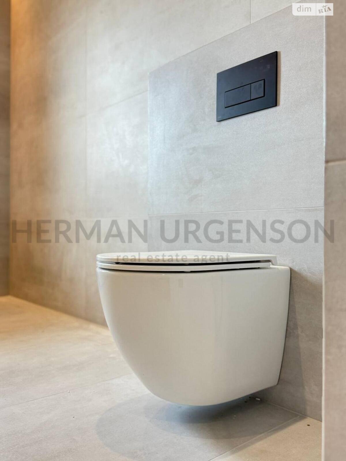 двоповерховий будинок з опаленням, 220 кв. м, кирпич. Продаж в Ужгороді, район Червениця фото 1