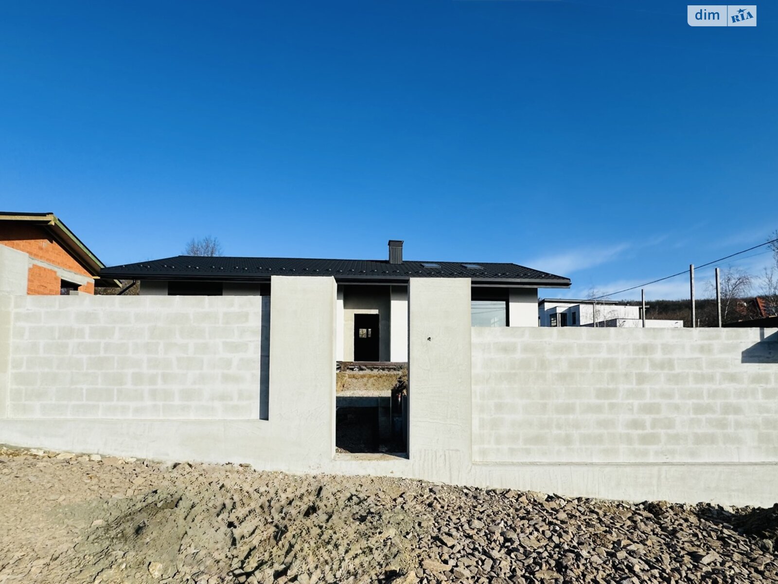 одноэтажный дом с отоплением, 147 кв. м, кирпич. Продажа в Ужгороде район Червеница фото 1 одноэтажный дом с отоплением, 147 кв. м, кирпич. Продажа в Ужгороде район Червеница фото 1