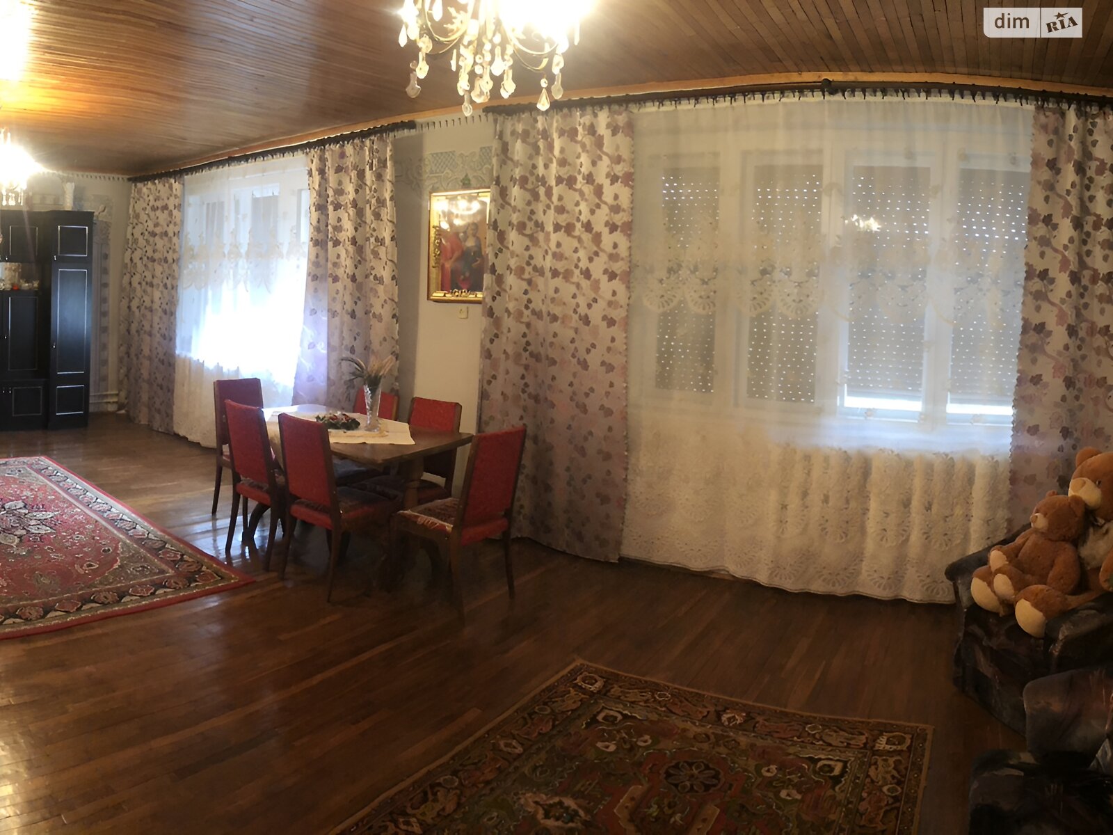 двоповерховий будинок з балконом, 252.1 кв. м, цегла. Продаж в Ужгороді, район Червениця фото 1 двоповерховий будинок з балконом, 252.1 кв. м, цегла. Продаж в Ужгороді, район Червениця фото 1