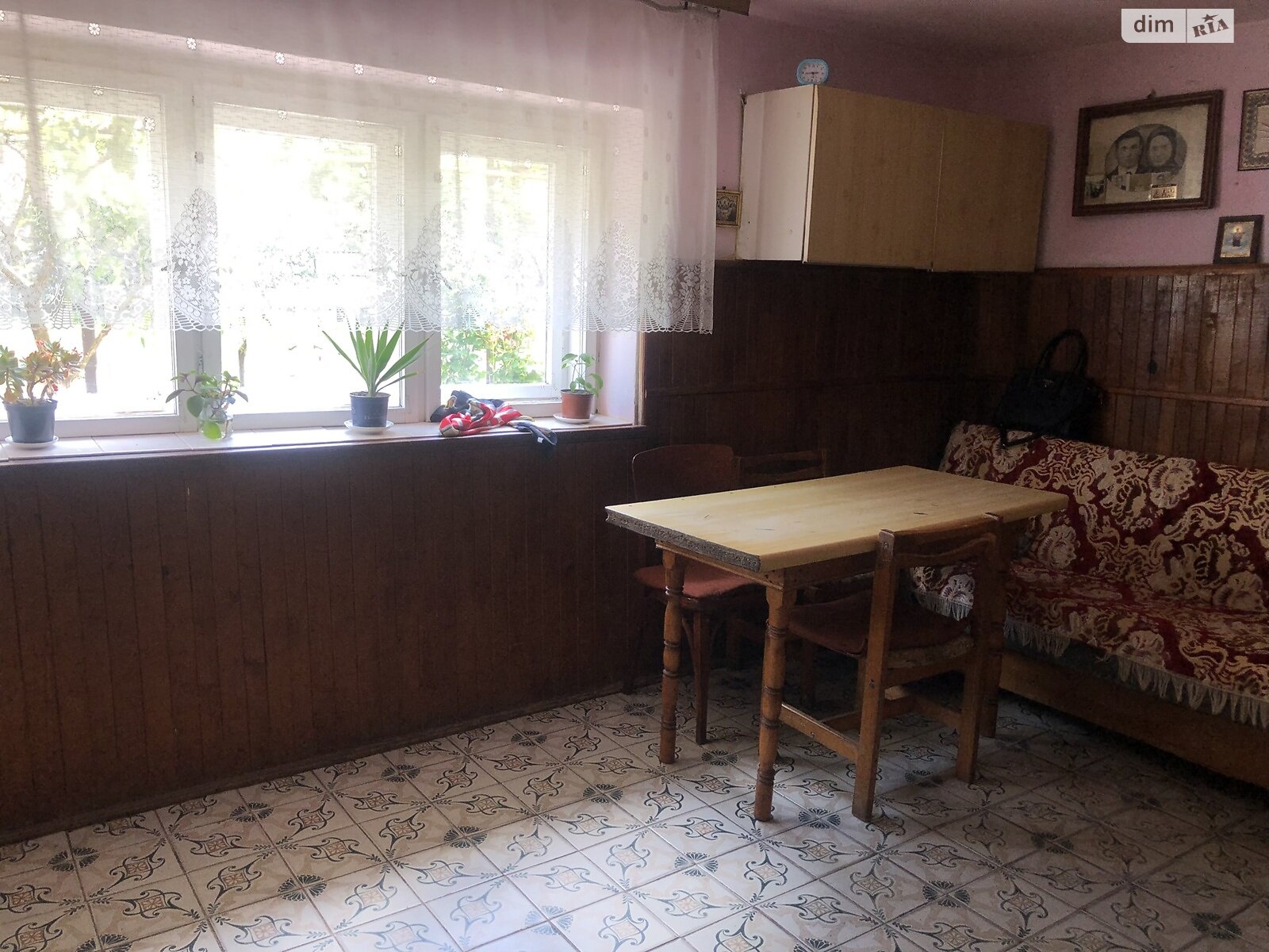 двоповерховий будинок з балконом, 252.1 кв. м, цегла. Продаж в Ужгороді, район Червениця фото 1 двоповерховий будинок з балконом, 252.1 кв. м, цегла. Продаж в Ужгороді, район Червениця фото 1