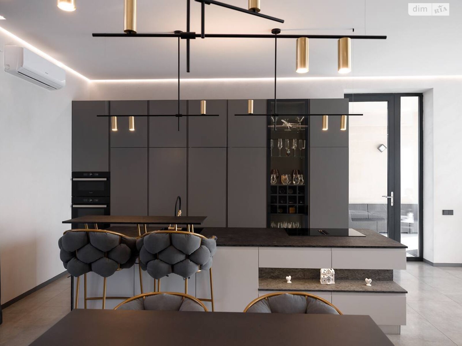 одноповерховий будинок, 135 кв. м, цегла. Продаж в Ужгороді, район Червениця фото 1 одноповерховий будинок, 135 кв. м, цегла. Продаж в Ужгороді, район Червениця фото 1