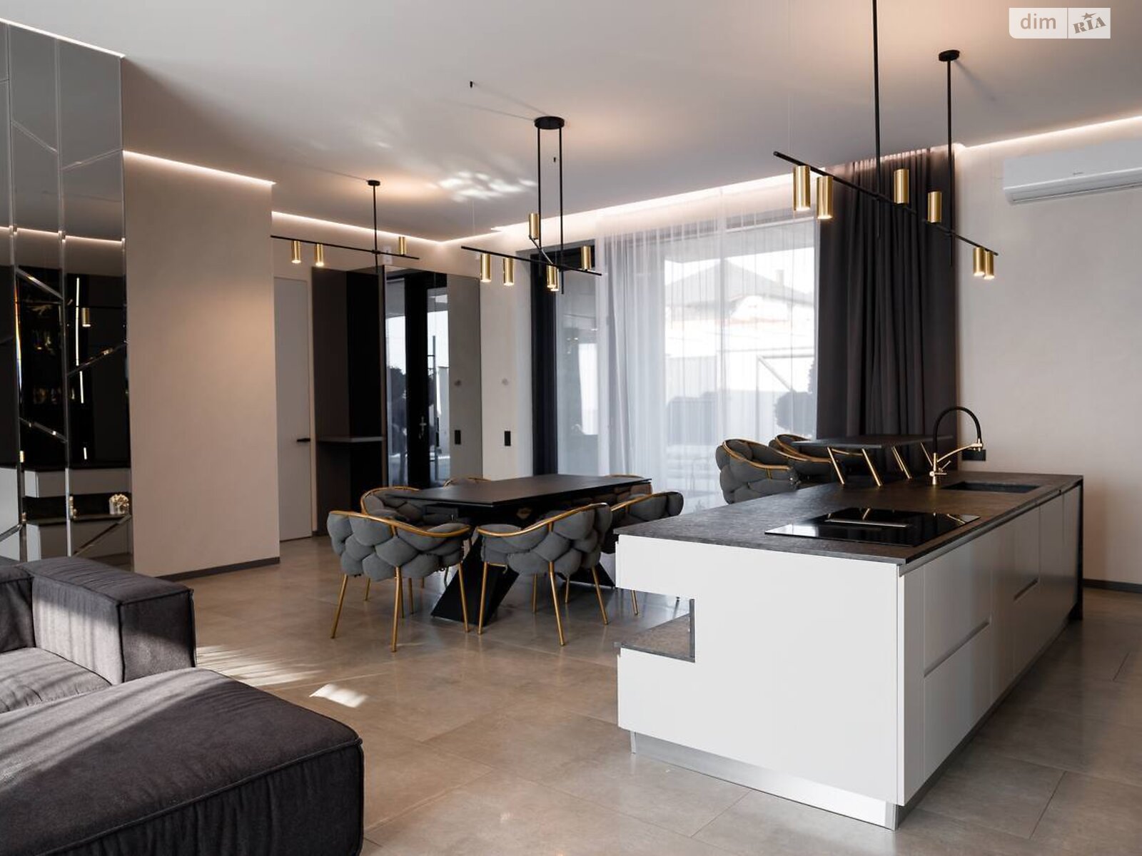 одноповерховий будинок, 135 кв. м, цегла. Продаж в Ужгороді, район Червениця фото 1 одноповерховий будинок, 135 кв. м, цегла. Продаж в Ужгороді, район Червениця фото 1