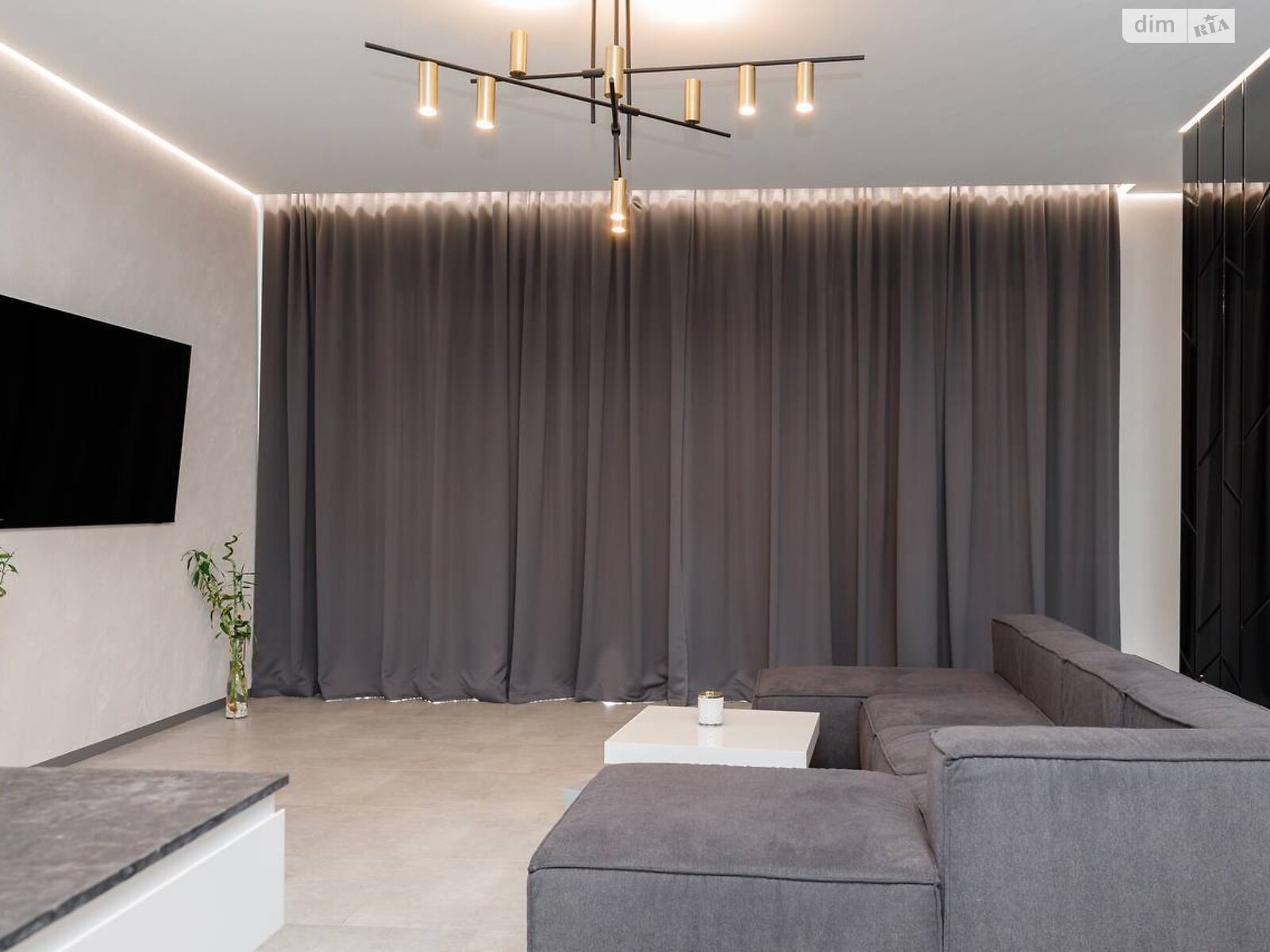 одноповерховий будинок, 135 кв. м, цегла. Продаж в Ужгороді, район Червениця фото 1 одноповерховий будинок, 135 кв. м, цегла. Продаж в Ужгороді, район Червениця фото 1