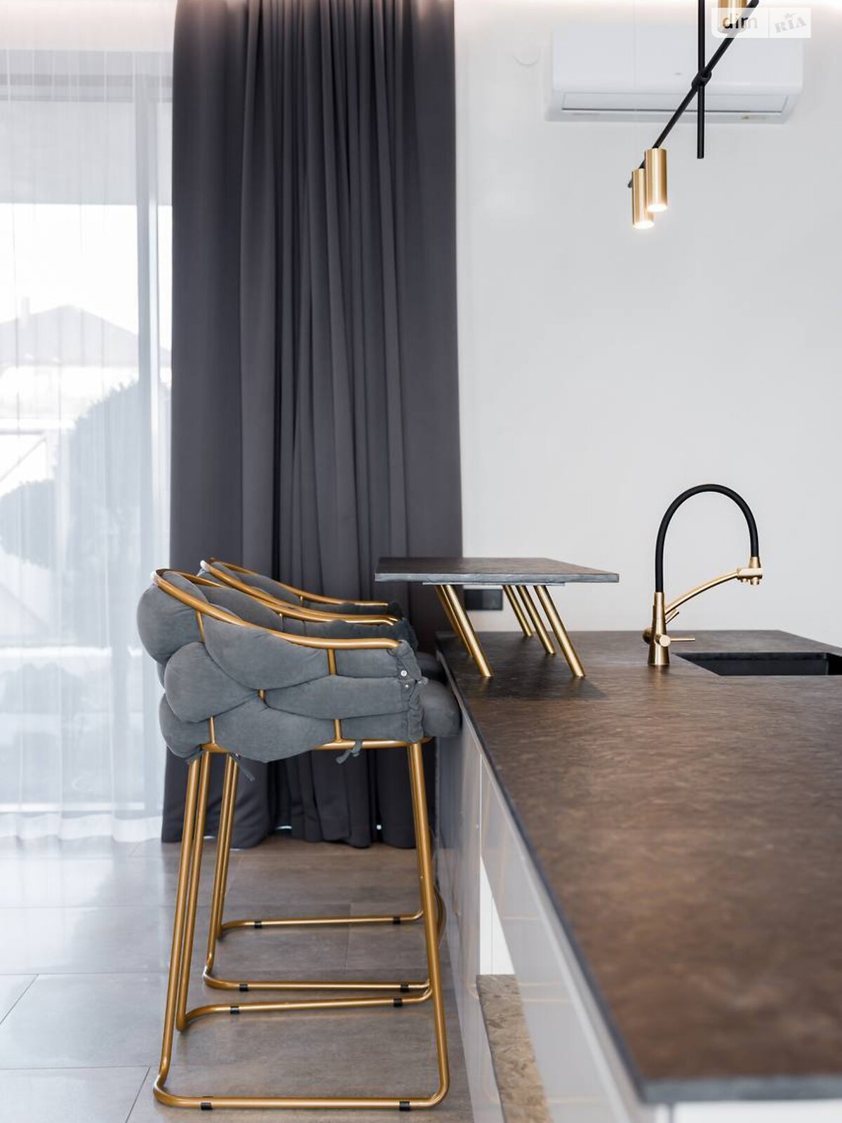 одноповерховий будинок, 135 кв. м, цегла. Продаж в Ужгороді, район Червениця фото 1 одноповерховий будинок, 135 кв. м, цегла. Продаж в Ужгороді, район Червениця фото 1