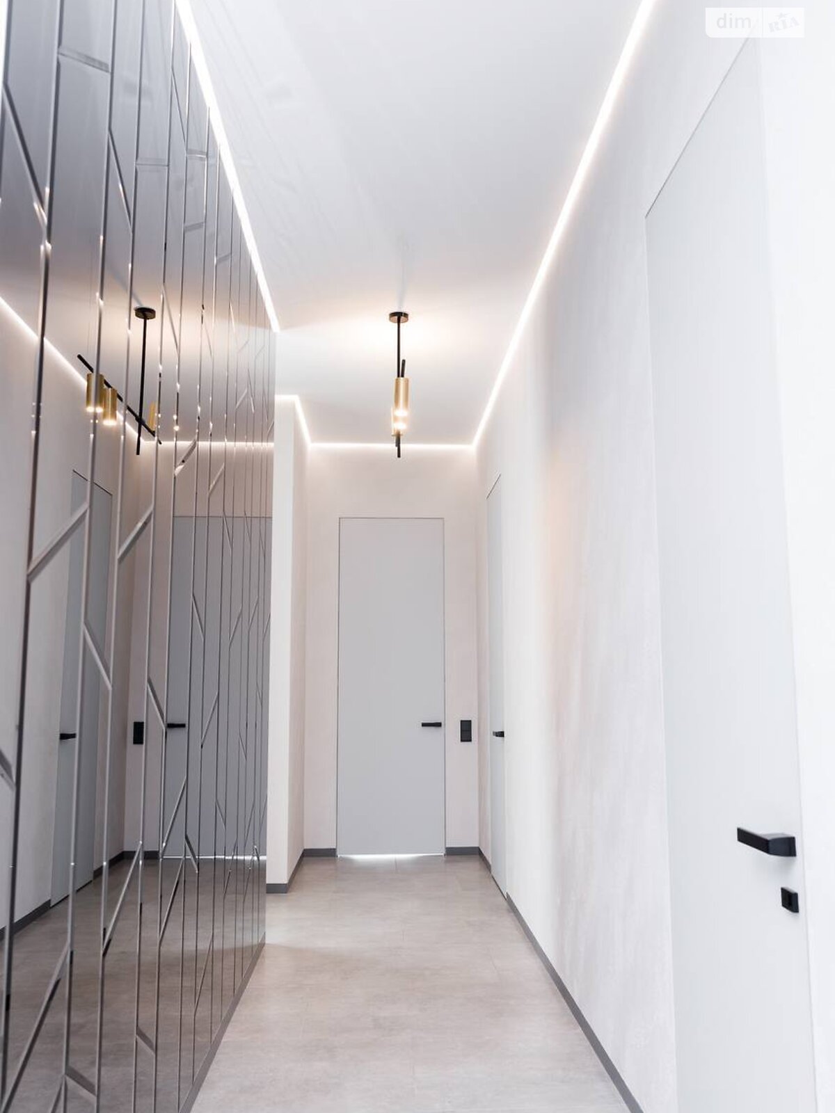 одноповерховий будинок, 135 кв. м, цегла. Продаж в Ужгороді, район Червениця фото 1 одноповерховий будинок, 135 кв. м, цегла. Продаж в Ужгороді, район Червениця фото 1