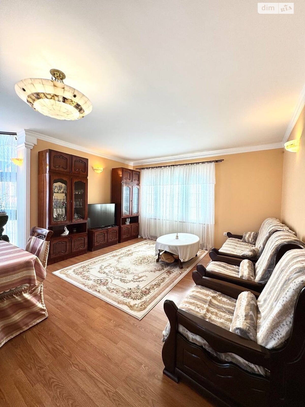 двоповерховий будинок, 305.6 кв. м, цегла. Продаж в Ужгороді, район Червениця фото 1