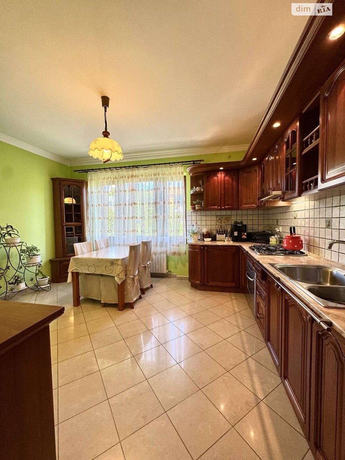 двоповерховий будинок, 305.6 кв. м, цегла. Продаж в Ужгороді, район Червениця фото 1