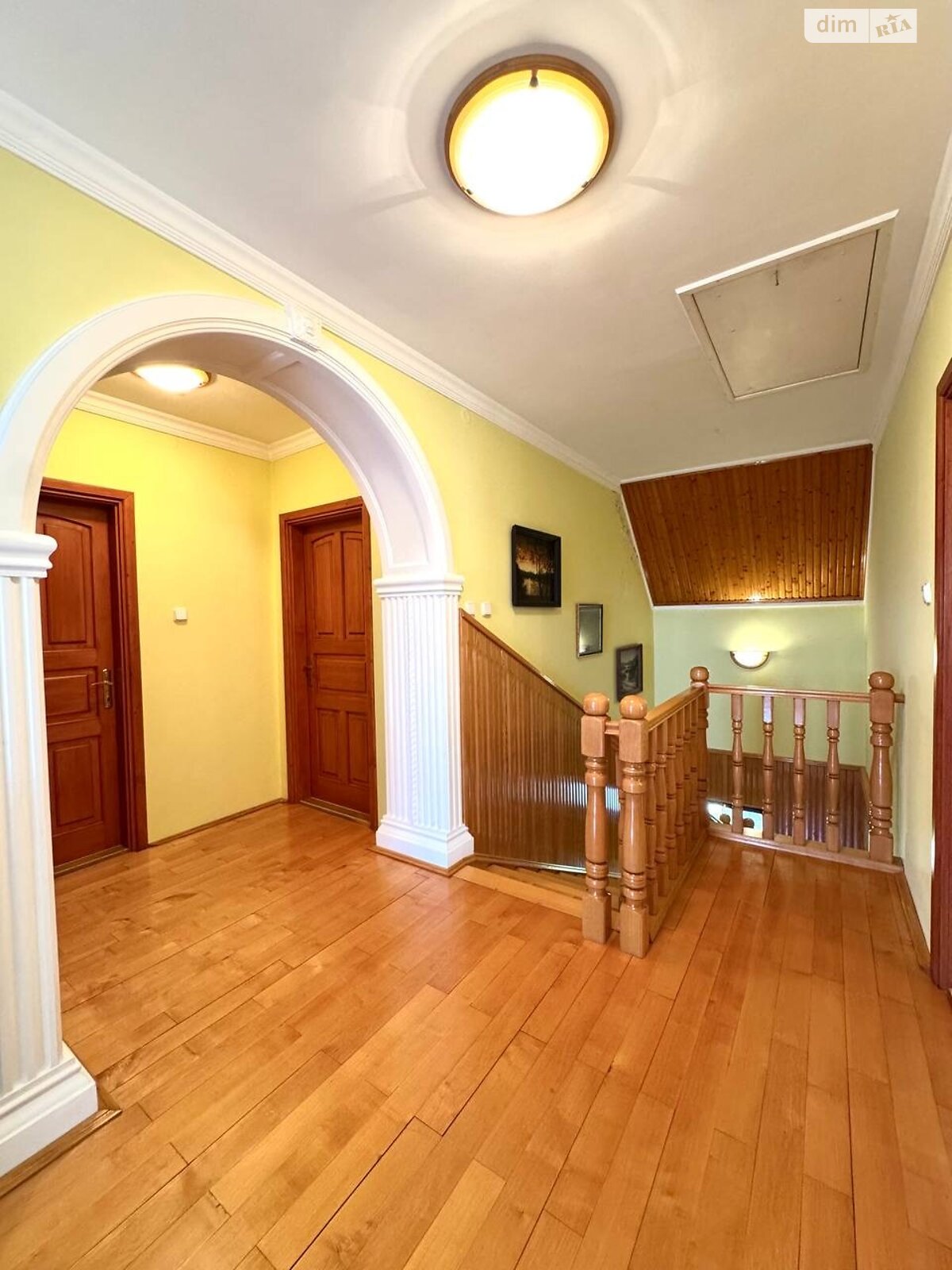 двоповерховий будинок, 305.6 кв. м, цегла. Продаж в Ужгороді, район Червениця фото 1