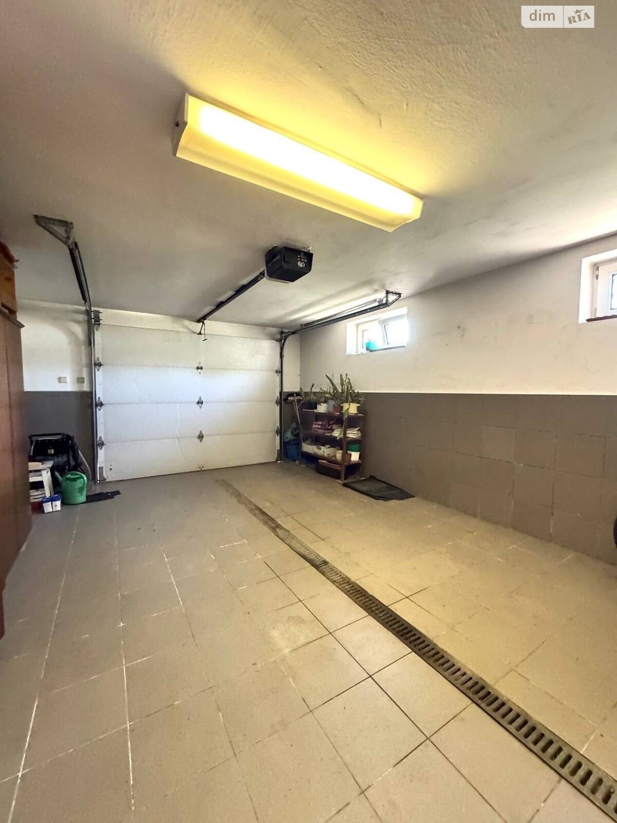 двоповерховий будинок, 305.6 кв. м, цегла. Продаж в Ужгороді, район Червениця фото 1