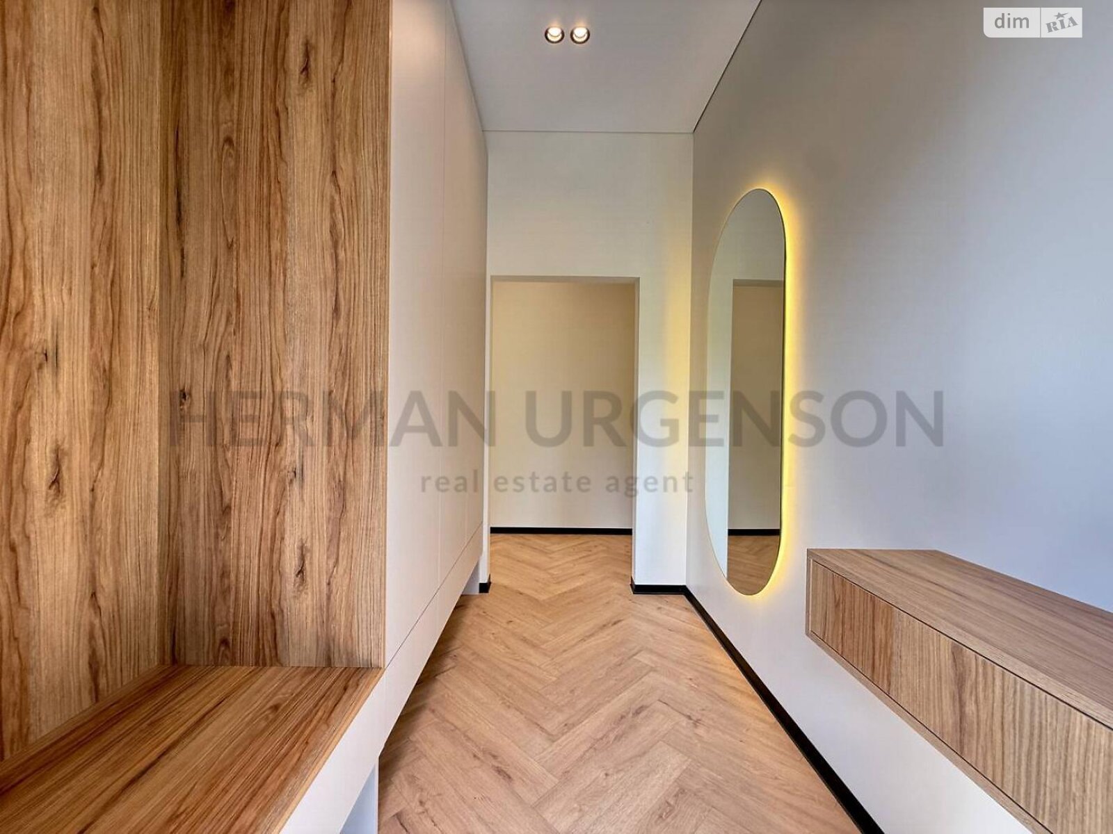 одноэтажный дом с отоплением, 135 кв. м, кирпич. Продажа в Ужгороде район Червеница фото 1 одноэтажный дом с отоплением, 135 кв. м, кирпич. Продажа в Ужгороде район Червеница фото 1